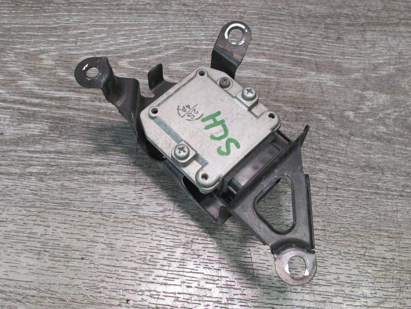 95-97 Lexus LS400 SC400 UZZ30L Ignition Control Module Igniter 89621-26010 OEM