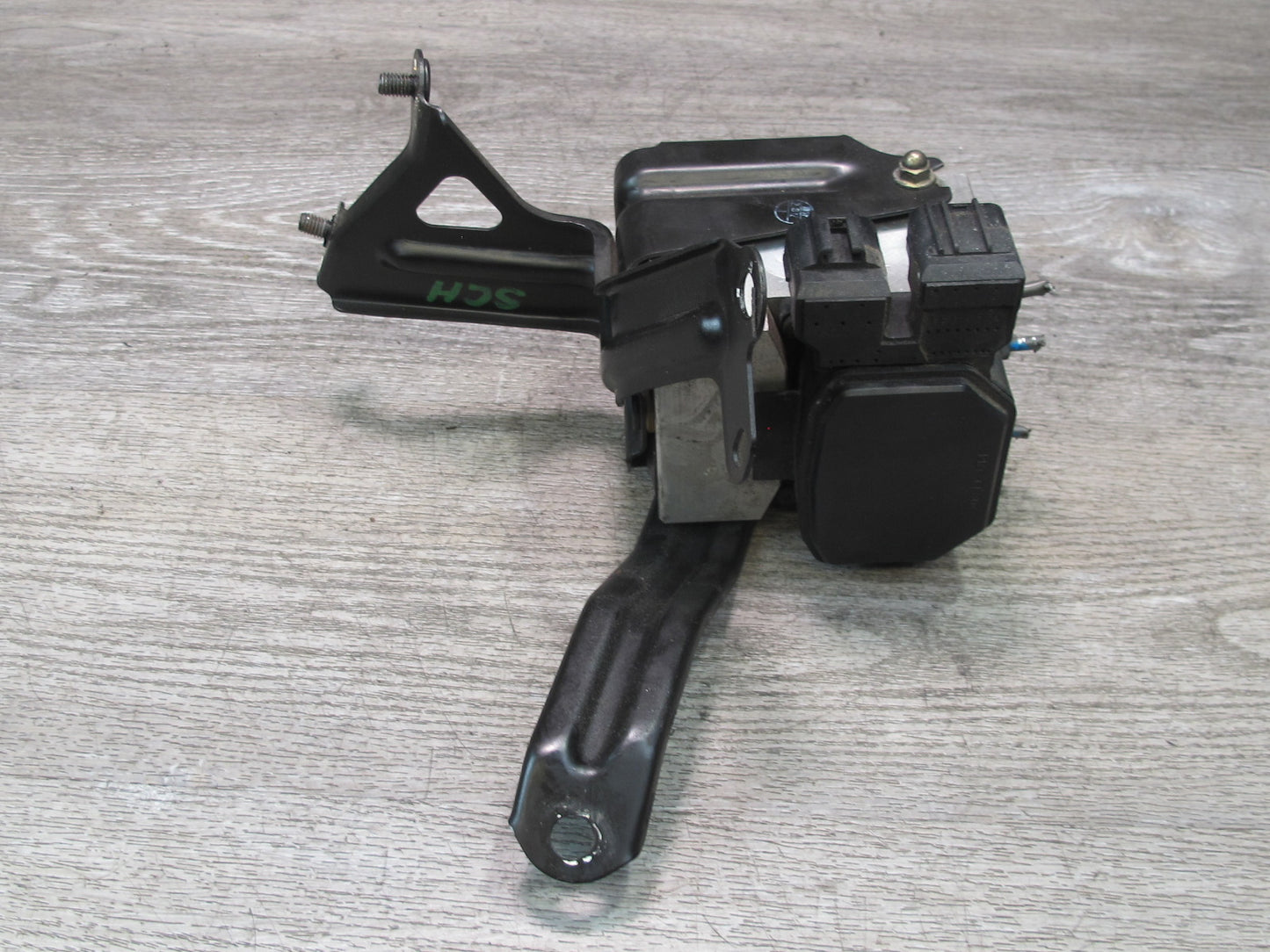 97-00 Lexus UZZ30L SC300 SC400 Anti Lock Brake ABS Pump Module 44510-24060 OEM
