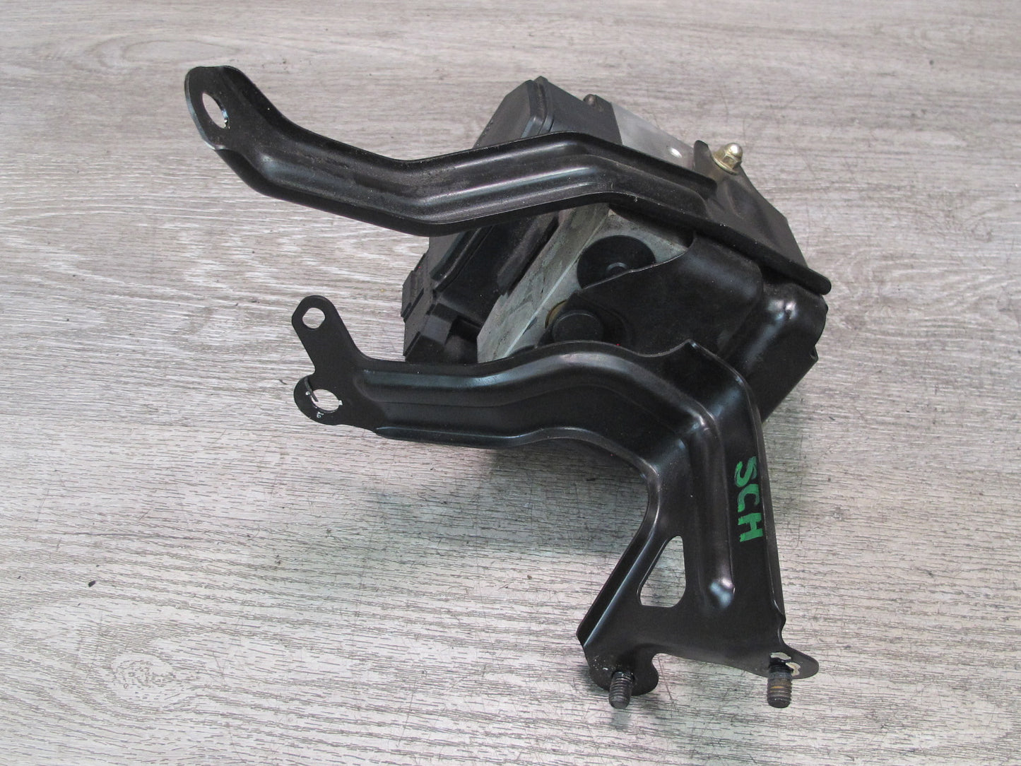 97-00 Lexus UZZ30L SC300 SC400 Anti Lock Brake ABS Pump Module 44510-24060 OEM