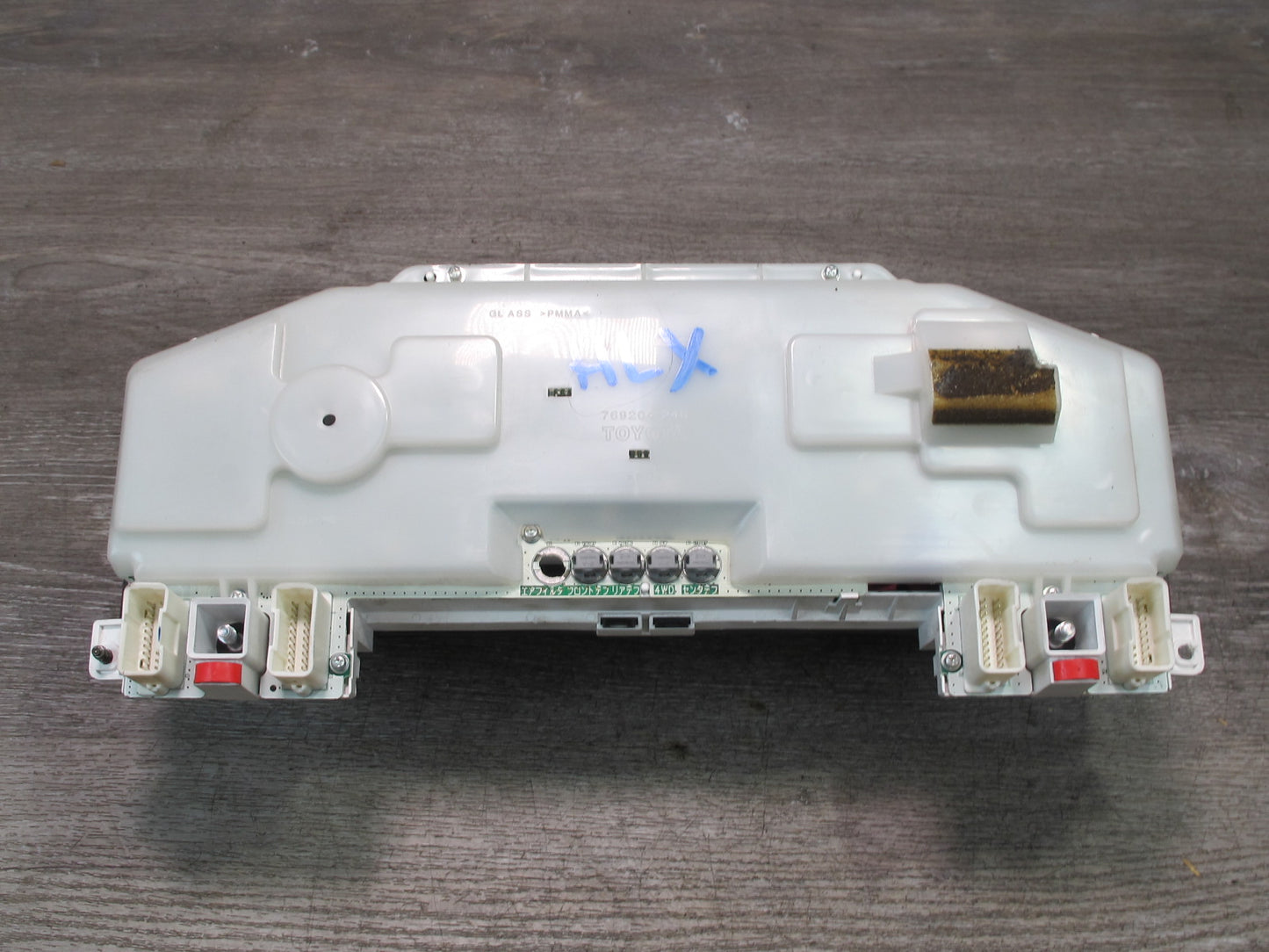2004-2005 Lexus UZJ100L LX470 Instrument Cluster Gauge Speedometer 83800-6D661