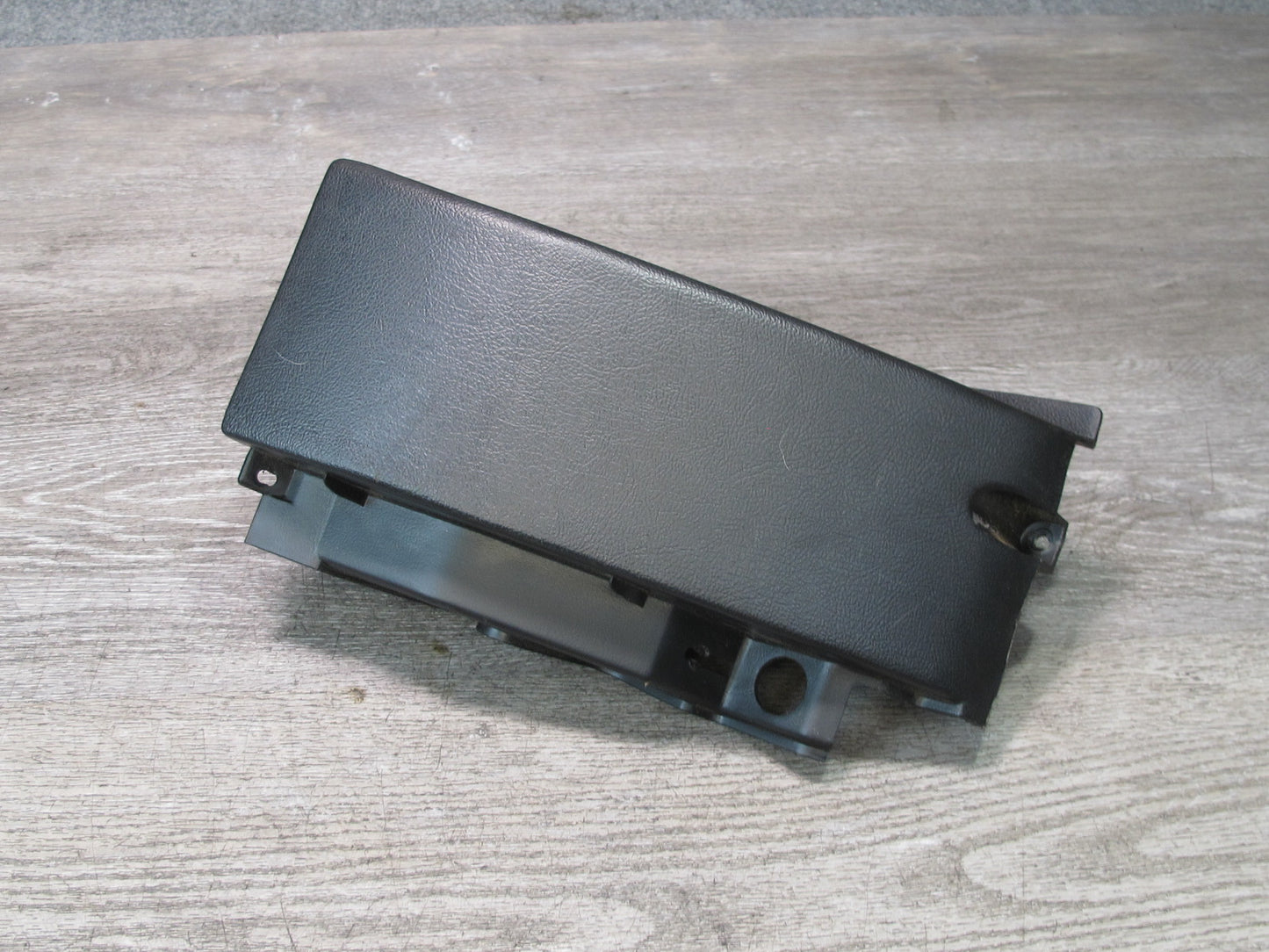 99-01 Isuzu Vehicross Front Dash Right Side Lower Trim END Cover Panel OEM