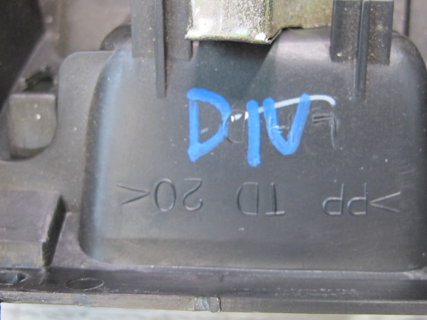 99-01 Isuzu Vehicross Dash Center Lower Bezel Trim Panel w Outlet Socket OEM