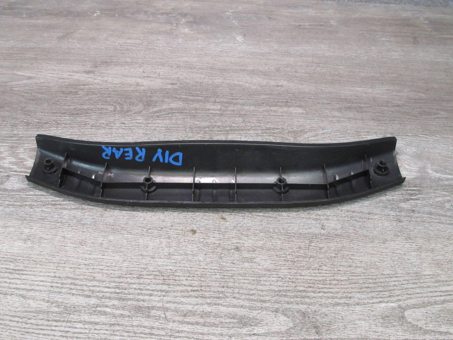 99-01 Isuzu Vehicross Rear Trunk Cargo Scuff Plate Trim Cover Panel OEM