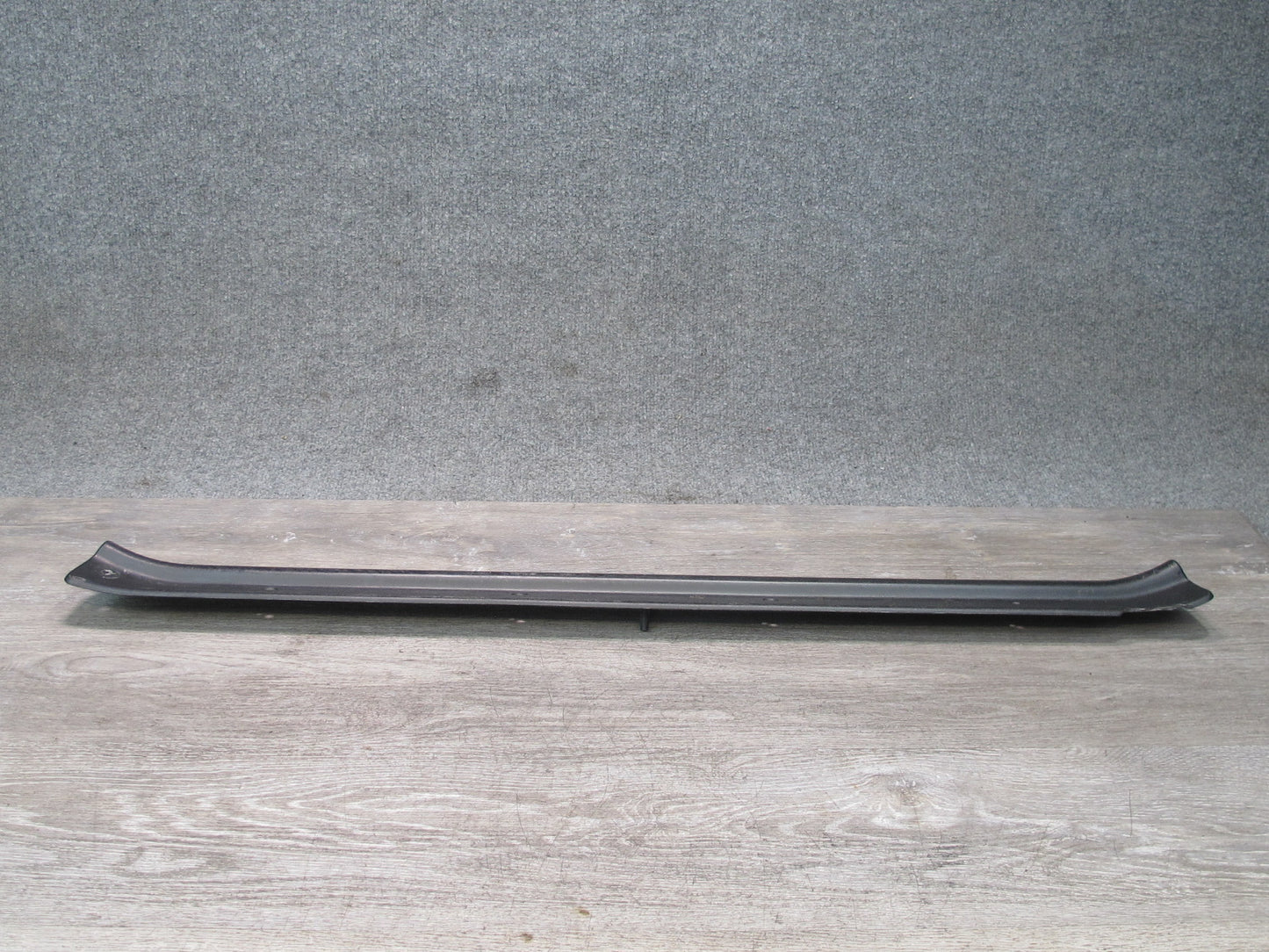 99-01 Isuzu Vehicross Set of 2 Left & Right Door Sill Scuff Plate Trim OEM