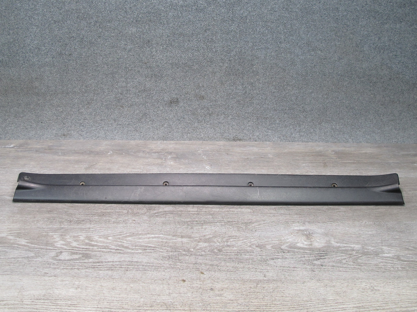 99-01 Isuzu Vehicross Set of 2 Left & Right Door Sill Scuff Plate Trim OEM