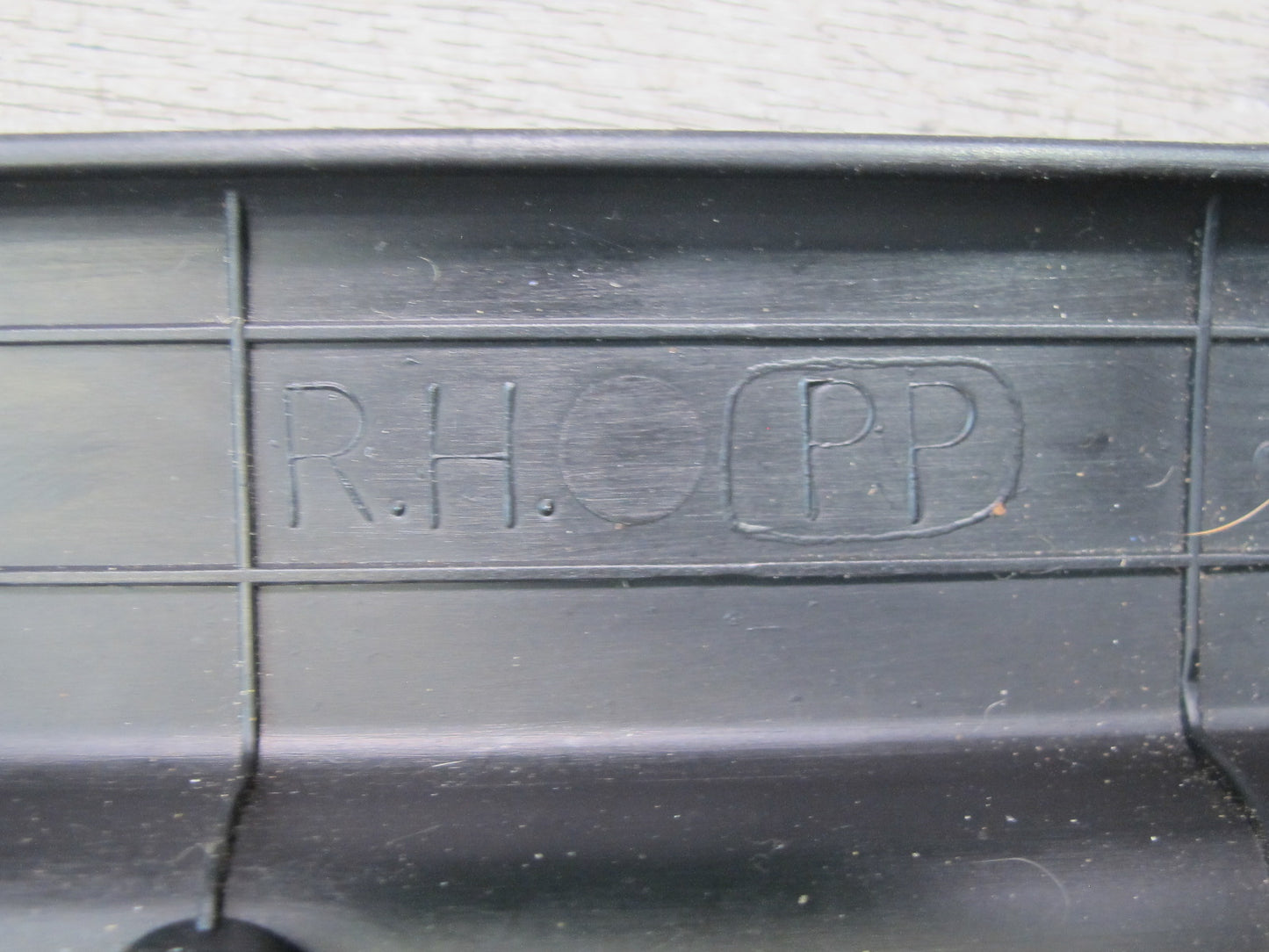 99-01 Isuzu Vehicross Set of 2 Left & Right Door Sill Scuff Plate Trim OEM