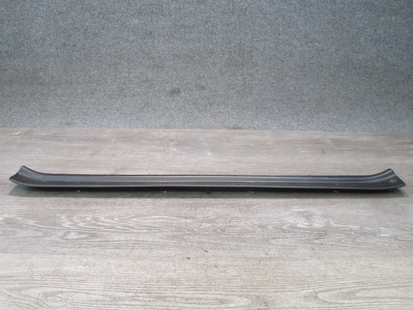 99-01 Isuzu Vehicross Set of 2 Left & Right Door Sill Scuff Plate Trim OEM