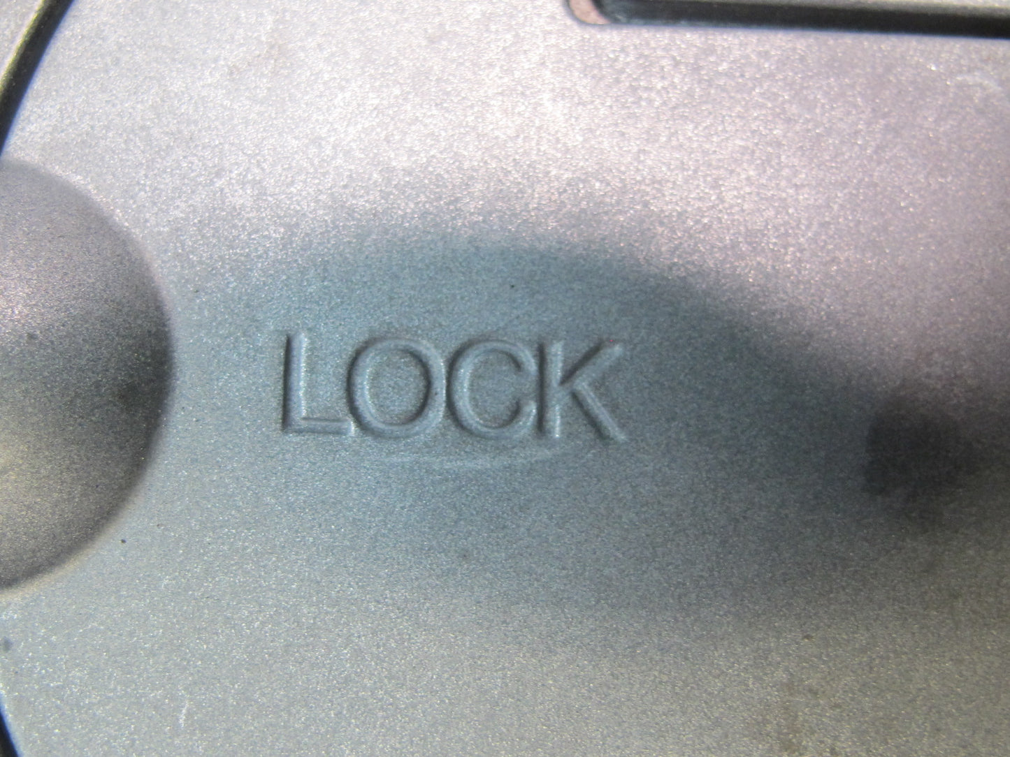 99-01 Isuzu Vehicross Locking Gas Fuel Door Lid Cover OEM