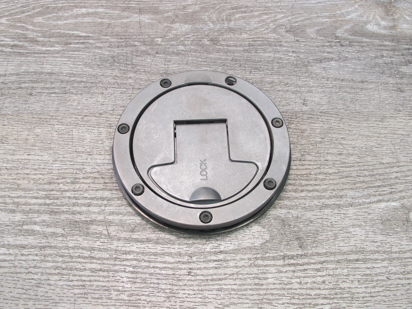 99-01 Isuzu Vehicross Locking Gas Fuel Door Lid Cover OEM