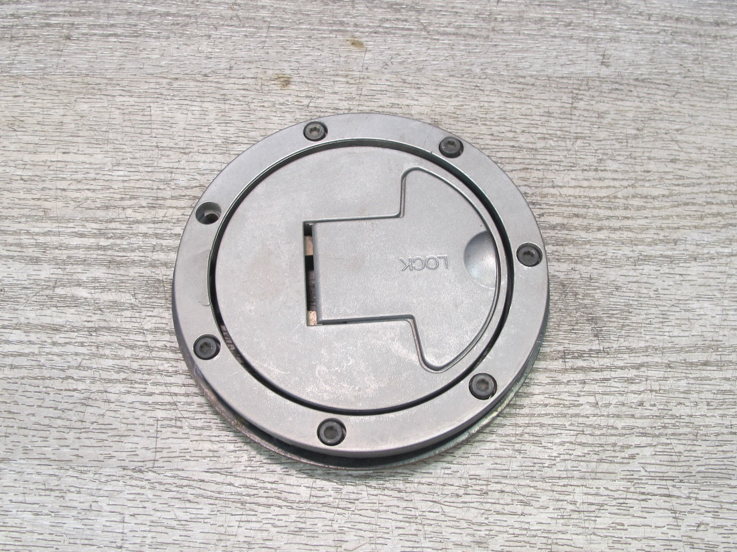 99-01 Isuzu Vehicross Locking Gas Fuel Door Lid Cover OEM
