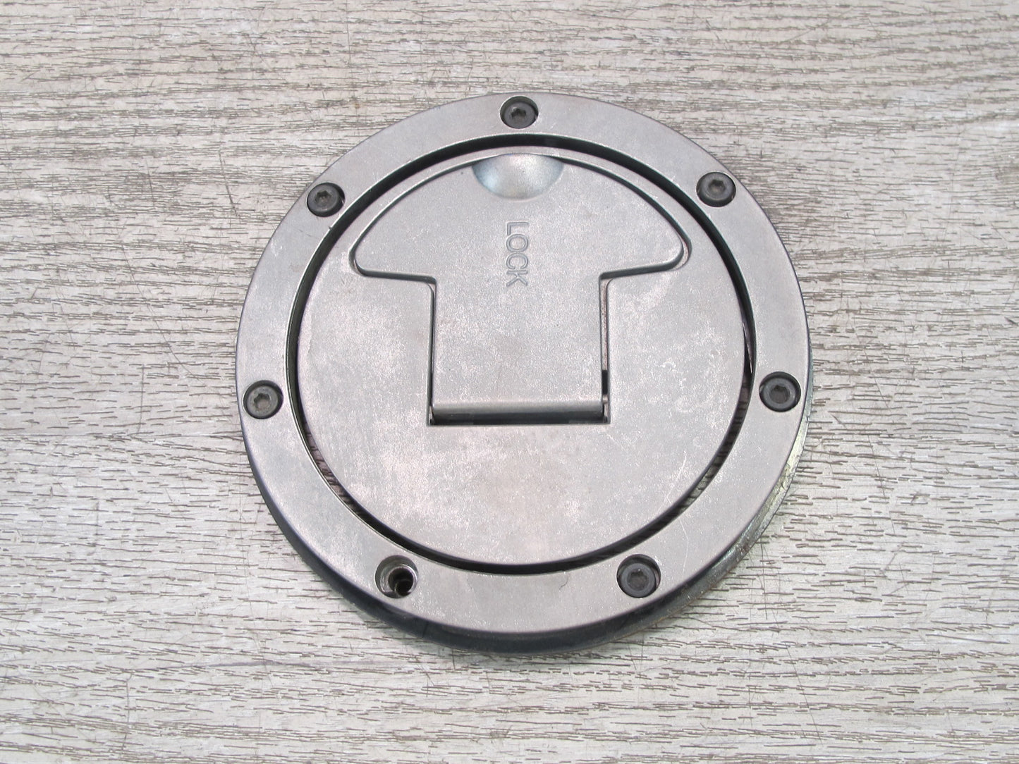 99-01 Isuzu Vehicross Locking Gas Fuel Door Lid Cover OEM