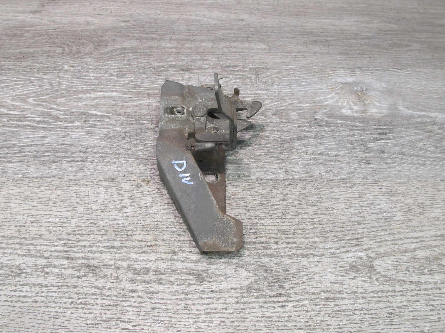 99-01 Isuzu Vehicross Front Hood Bonnet Lock Latch OEM