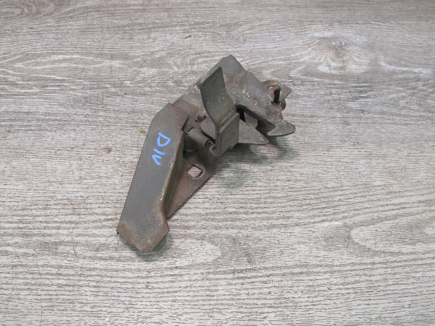 99-01 Isuzu Vehicross Front Hood Bonnet Lock Latch OEM