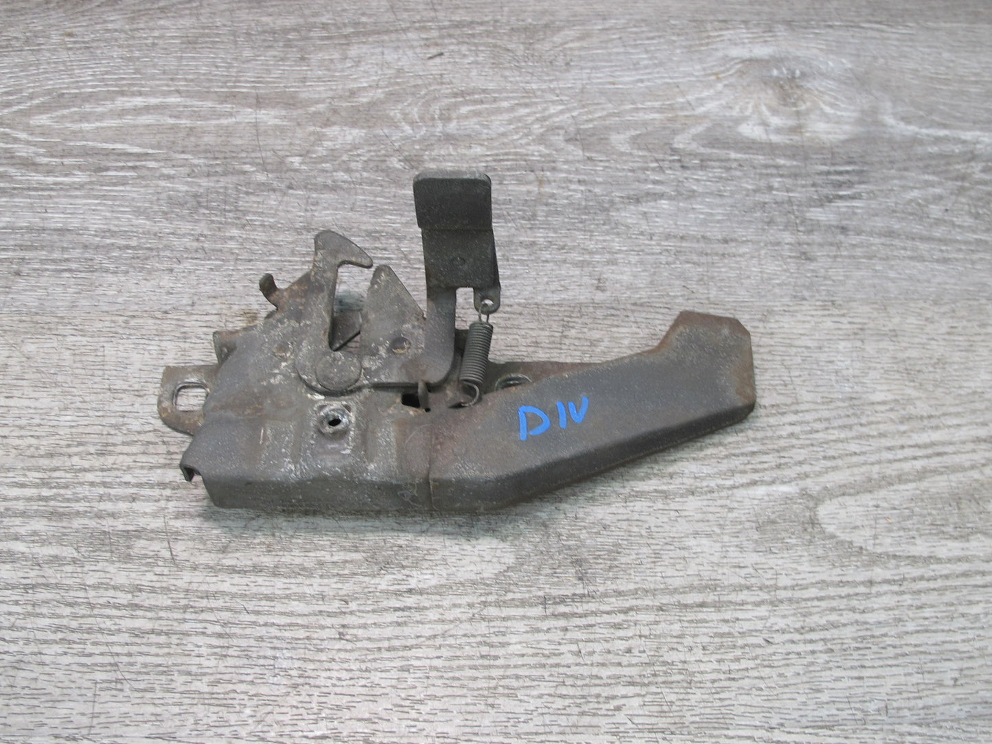 99-01 Isuzu Vehicross Front Hood Bonnet Lock Latch OEM
