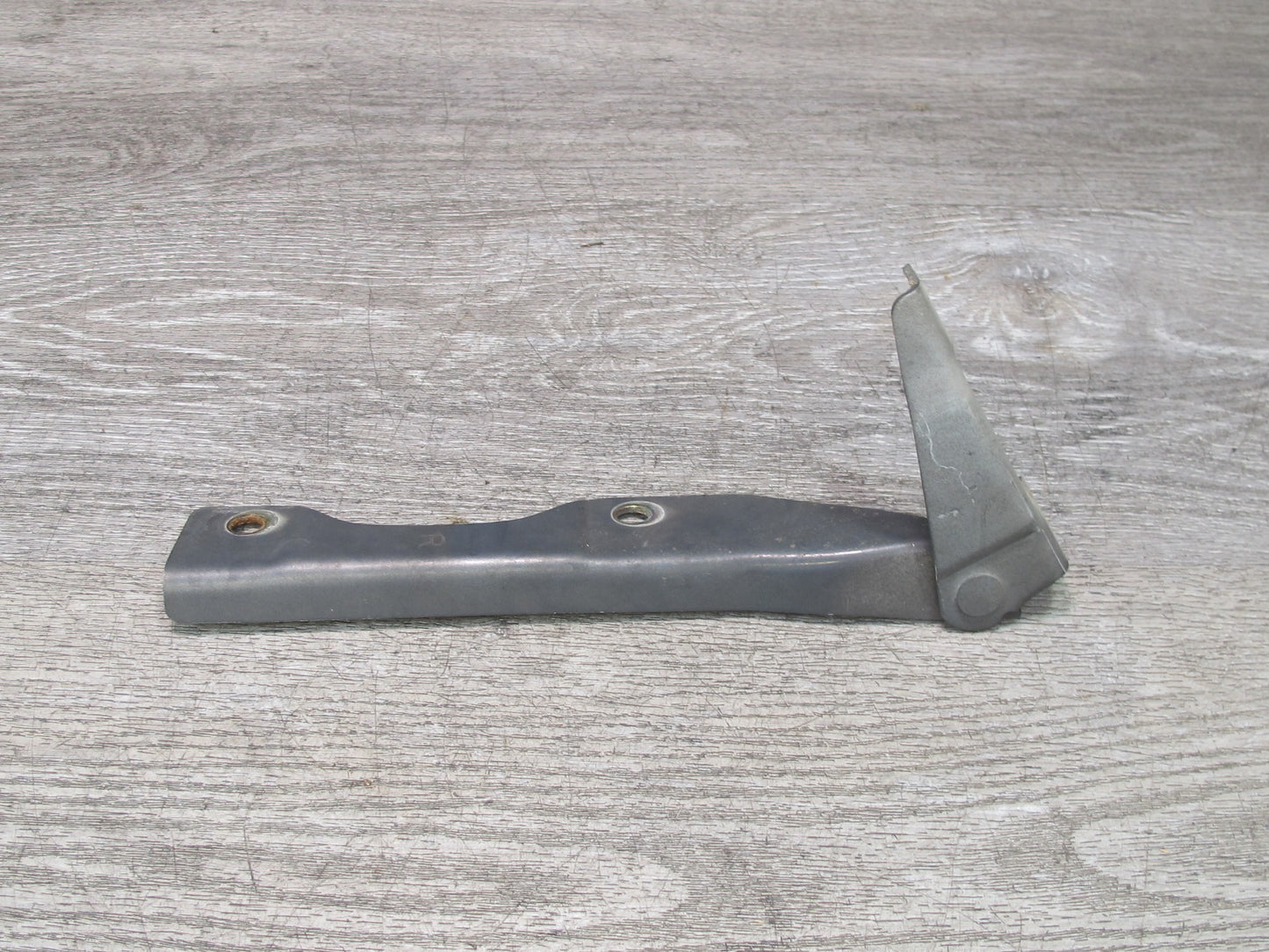 99-01 Isuzu Vehicross Set of 2 Left & Right Hood Bonnet Hinge Kaiser Silver OEM
