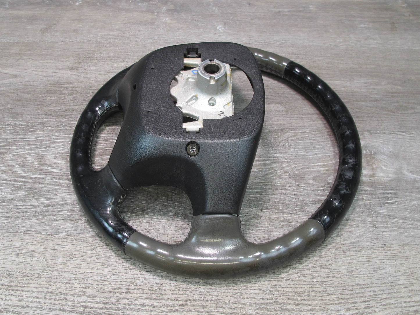 99-01 Isuzu Vehicross Leather Steering Black & Gray OEM