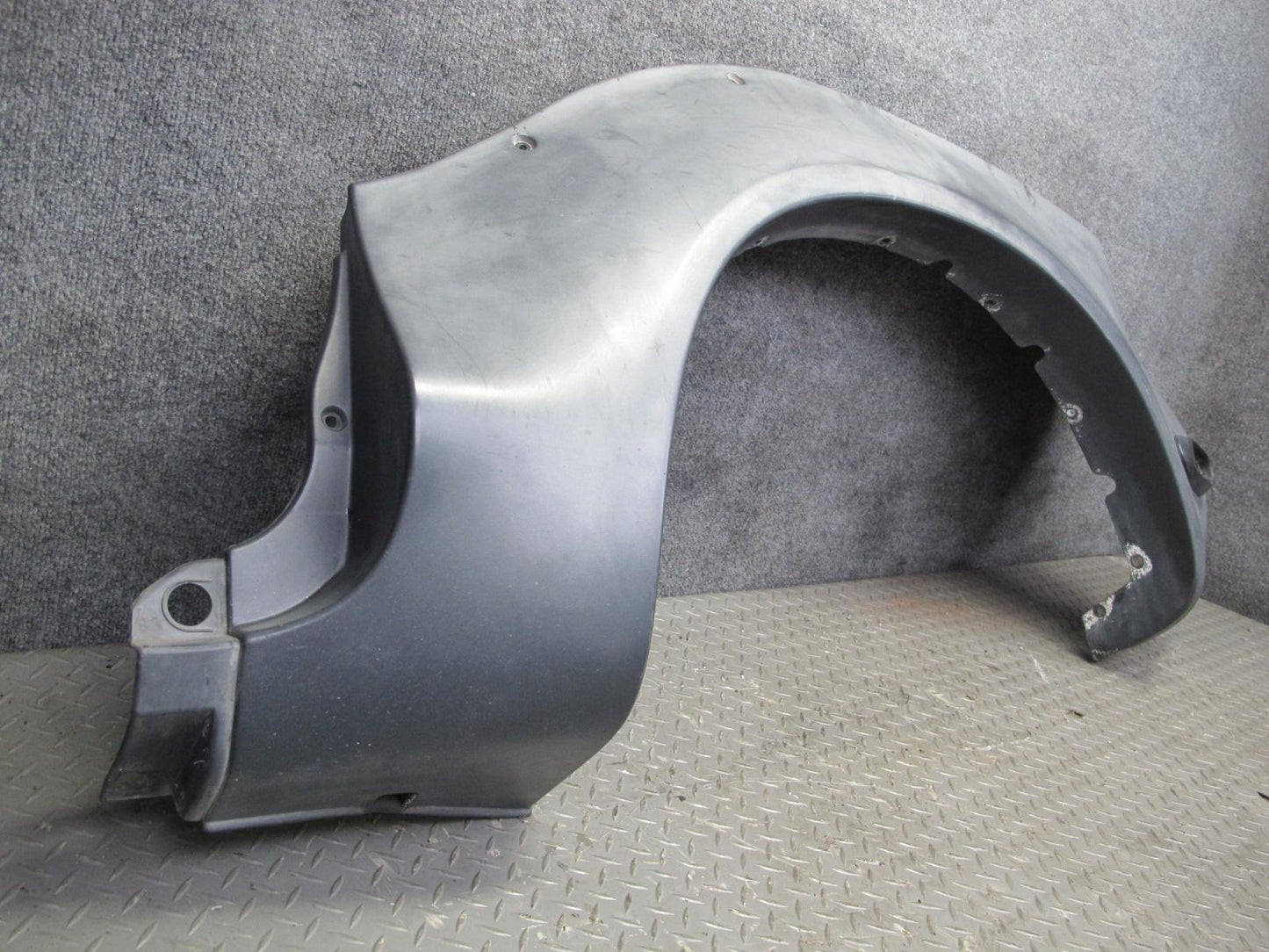 99-01 Isuzu Vehicross Rear Left Quarter Panel Plastic Molding Cover OEM