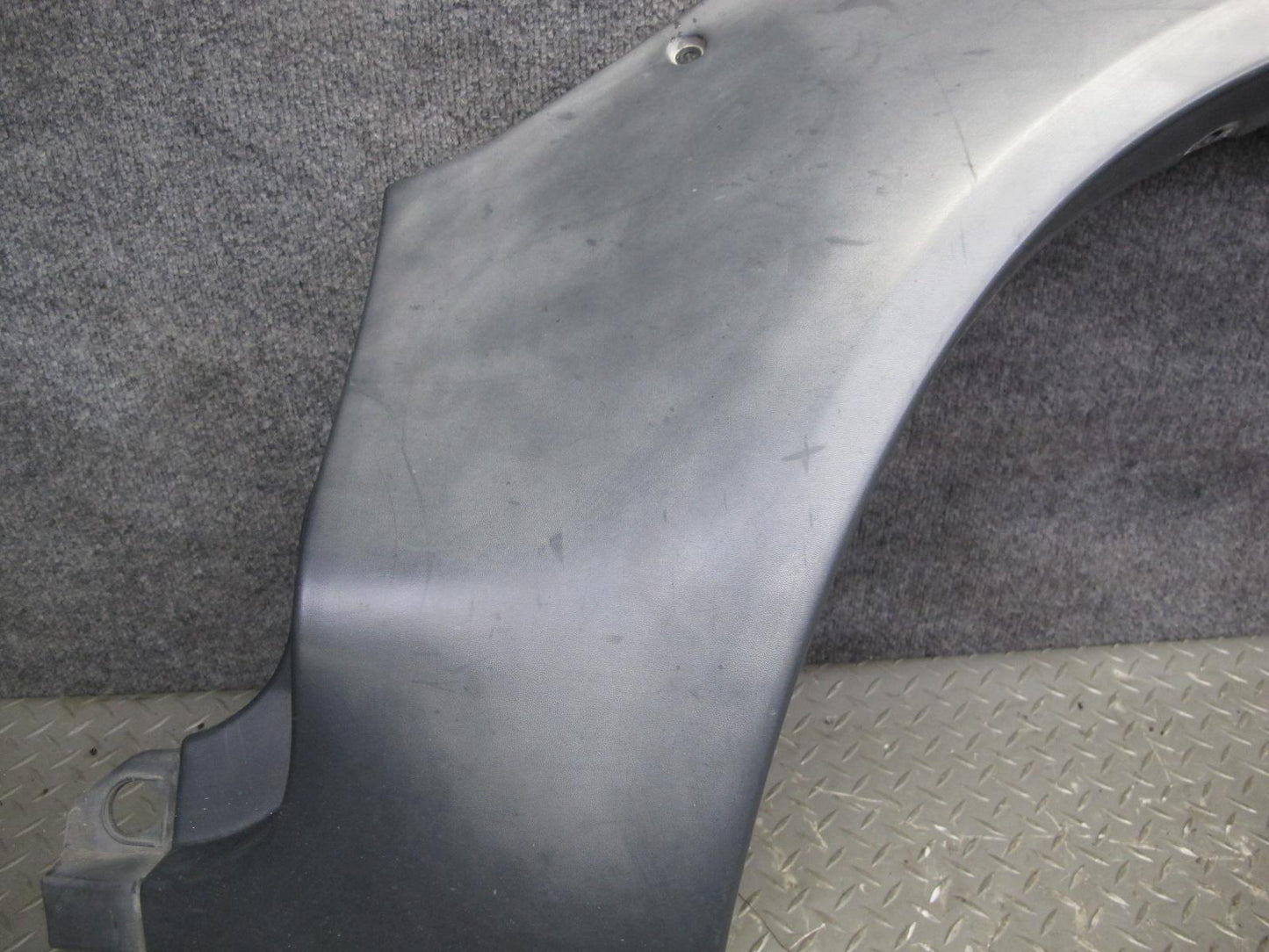 99-01 Isuzu Vehicross Rear Left Quarter Panel Plastic Molding Cover OEM