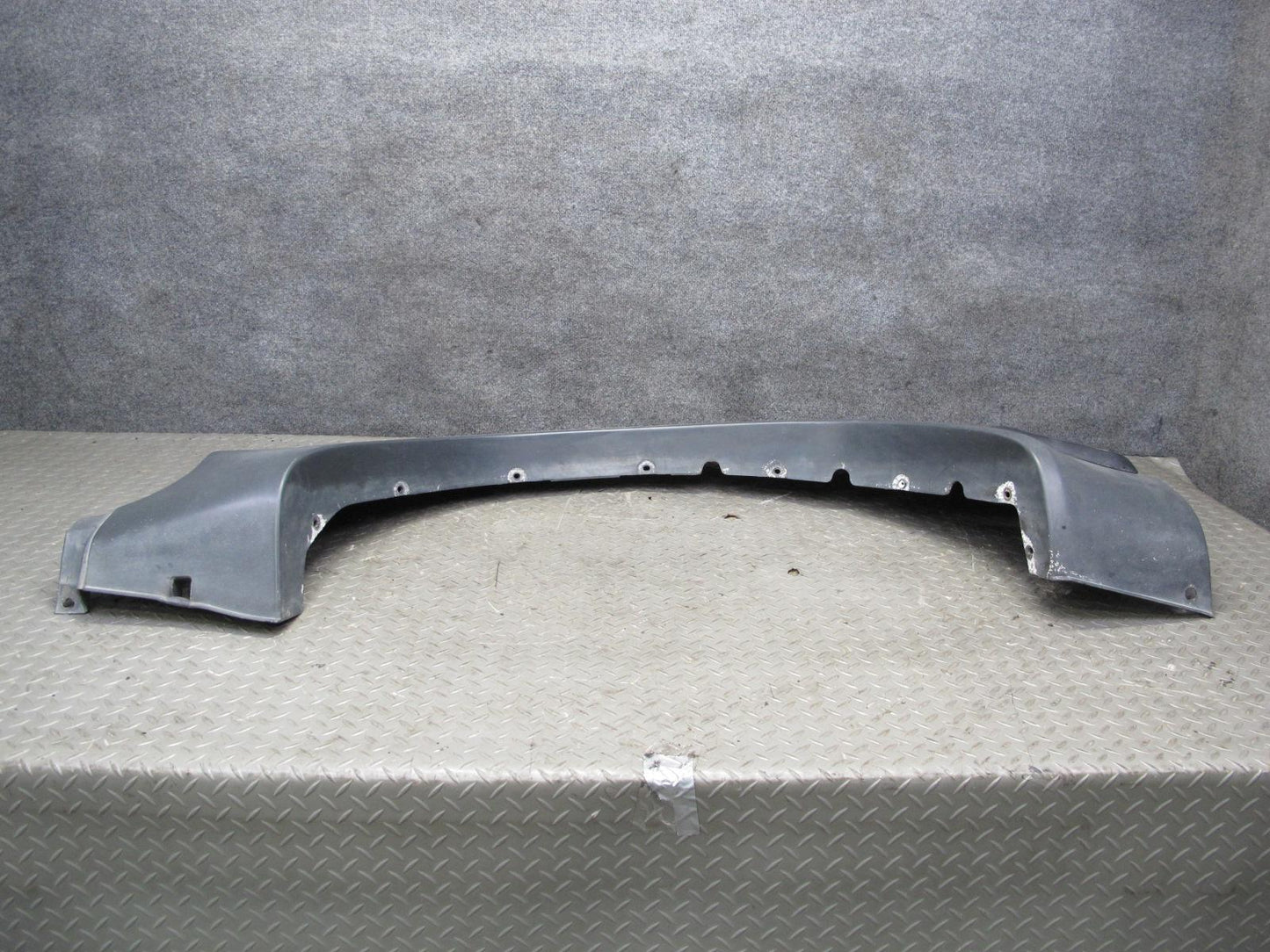 99-01 Isuzu Vehicross Rear Left Quarter Panel Plastic Molding Cover OEM