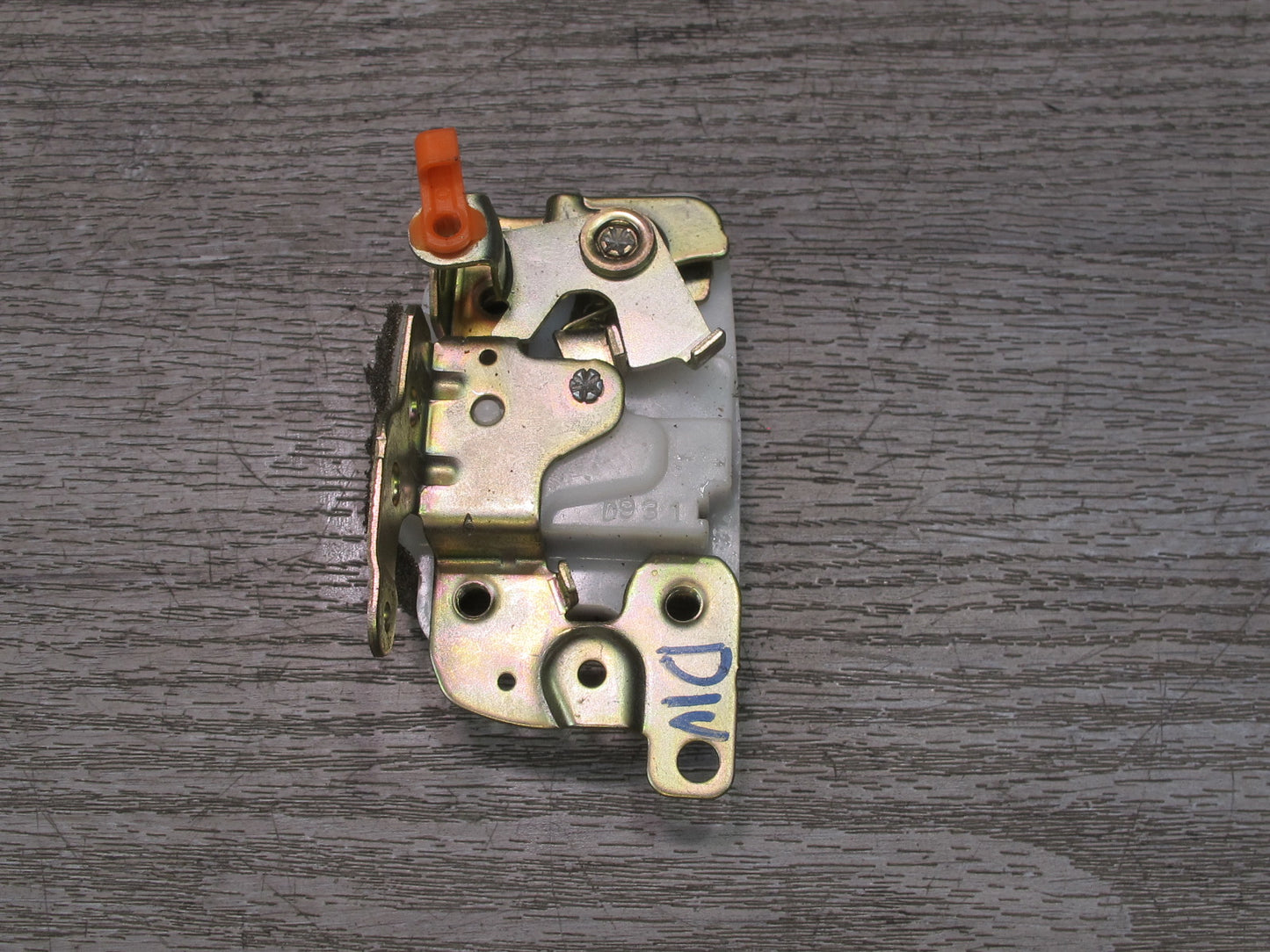 99-01 Isuzu Vehicross Rear Gate Trunk Door Tailgate Lock Latch OEM