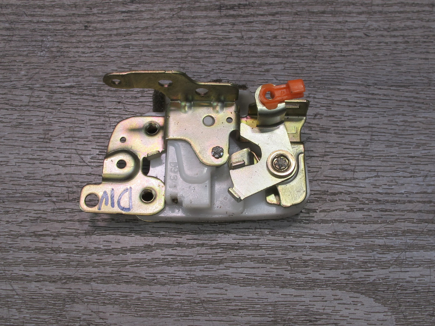 99-01 Isuzu Vehicross Rear Gate Trunk Door Tailgate Lock Latch OEM