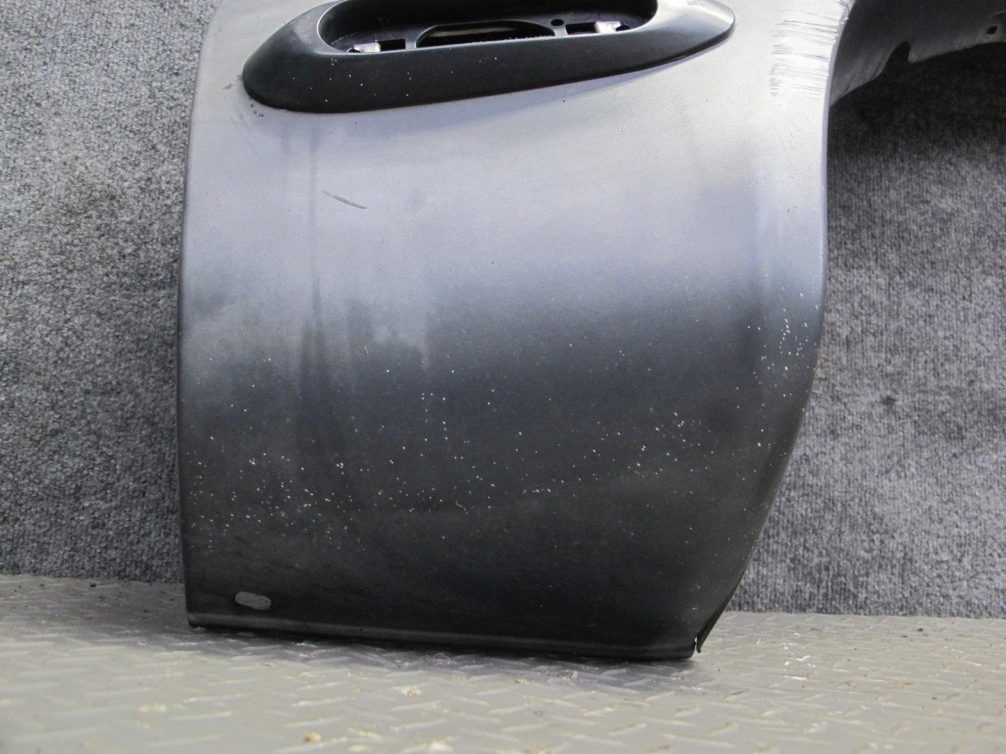 99-01 Isuzu Vehicross Rear Right Quarter Panel Plastic Molding Cover OEM