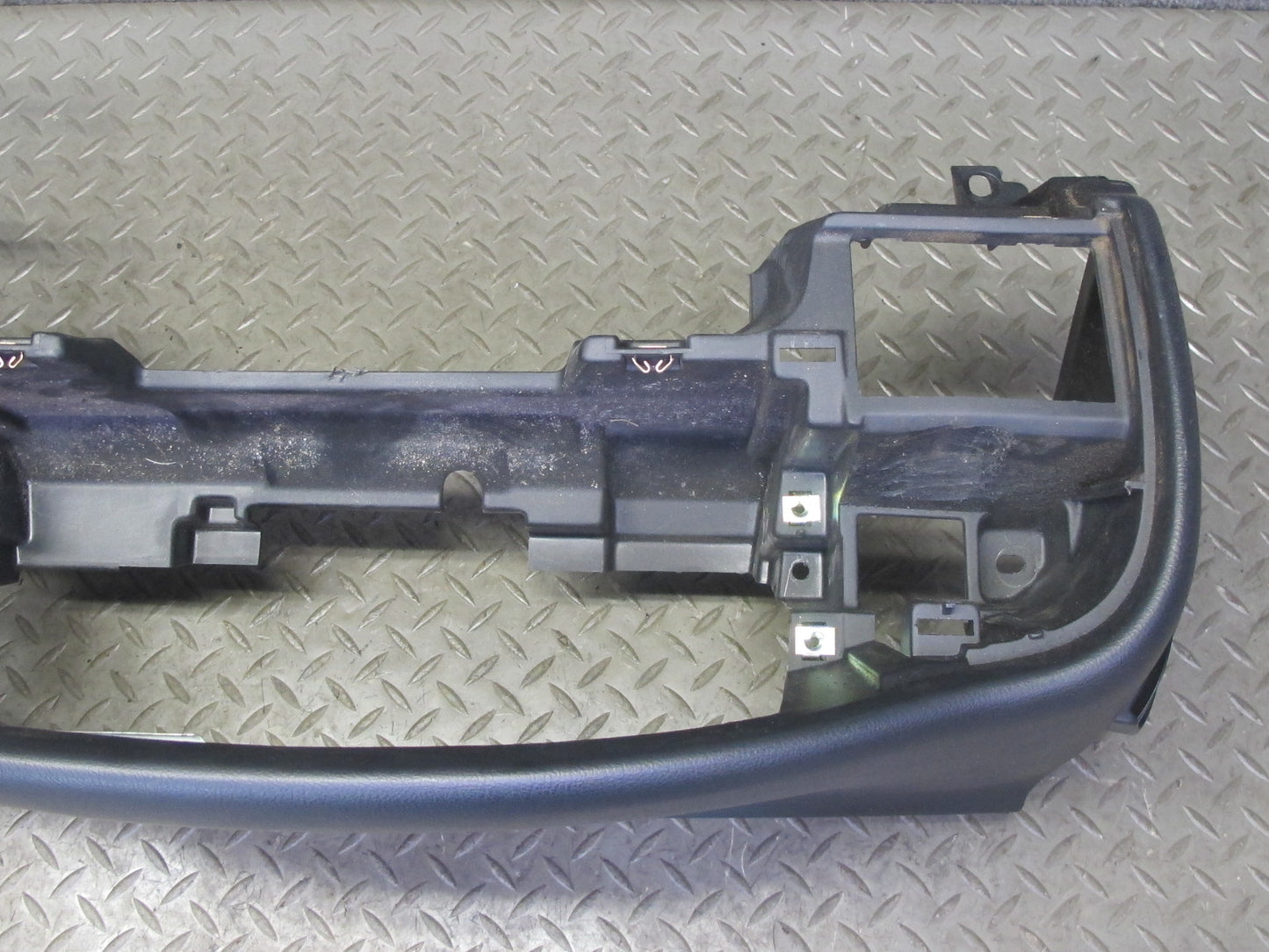 99-01 Isuzu Vehicross Front Dash Dashboard Instrument Panel Assembly Black OEM