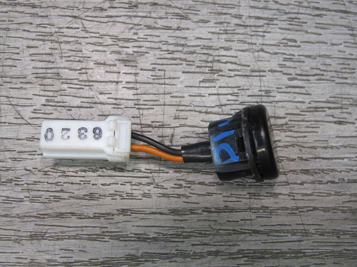 99-01 Isuzu Vehicross Sunlight Sunload Solar Sensor OEM