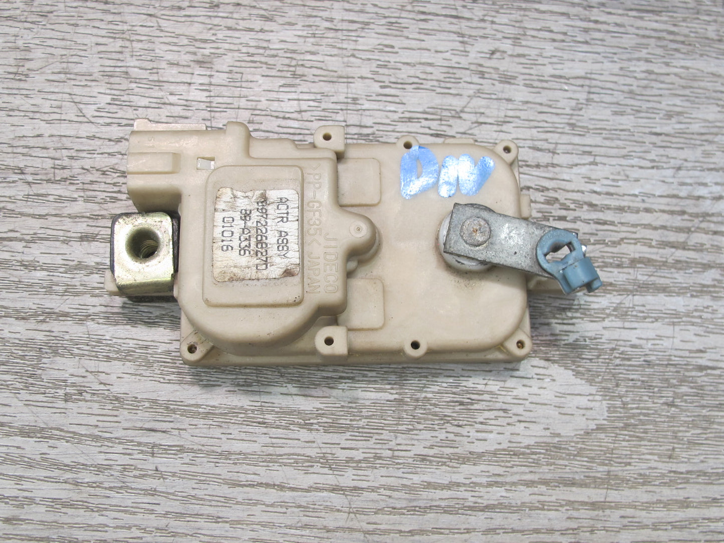 99-01 Isuzu Vehicross Front Left Door Lock Latch Actuator OEM