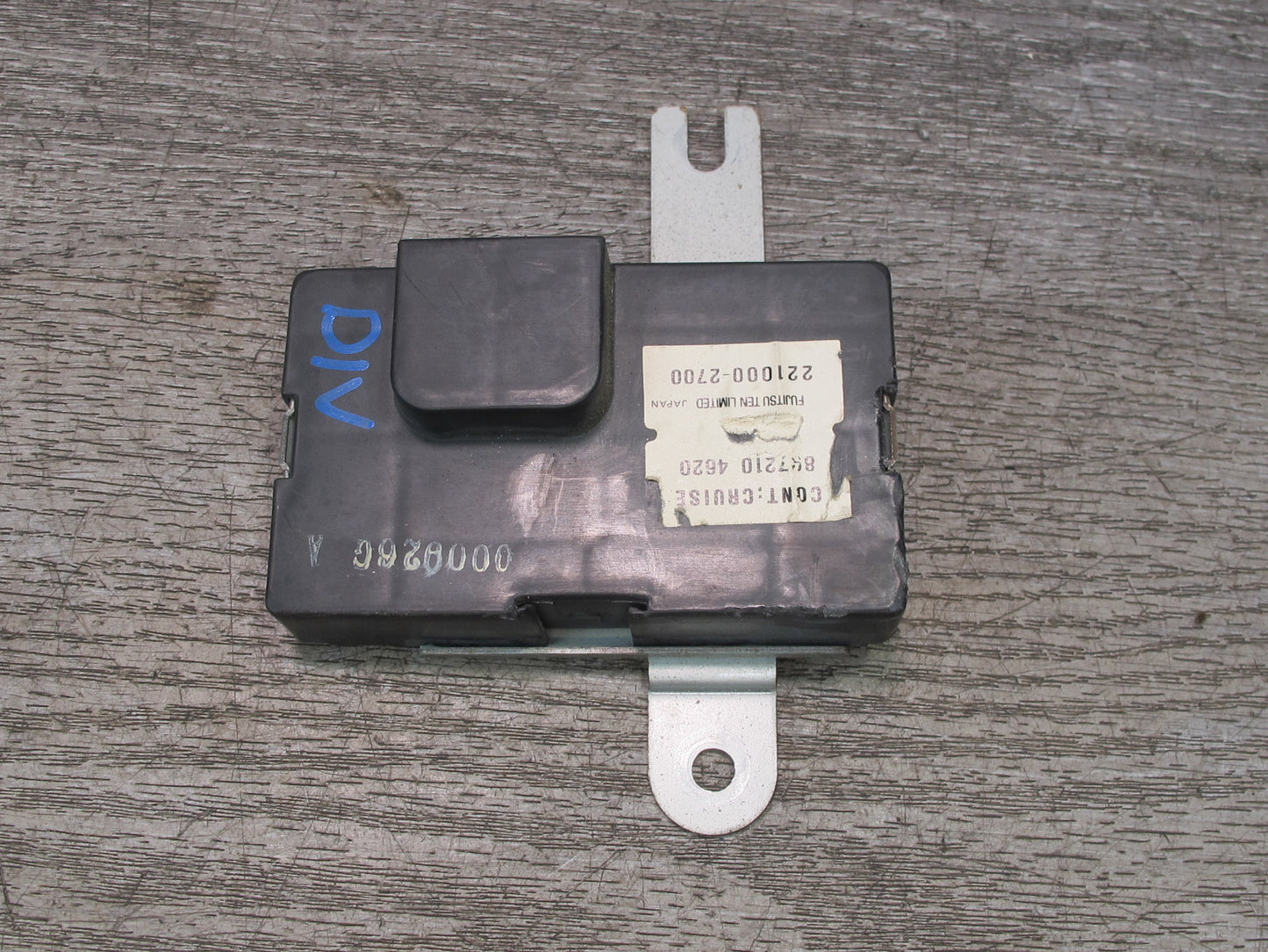 99-01 Isuzu Vehicross Cruise Control Module Unit Computer 8972104620 OEM