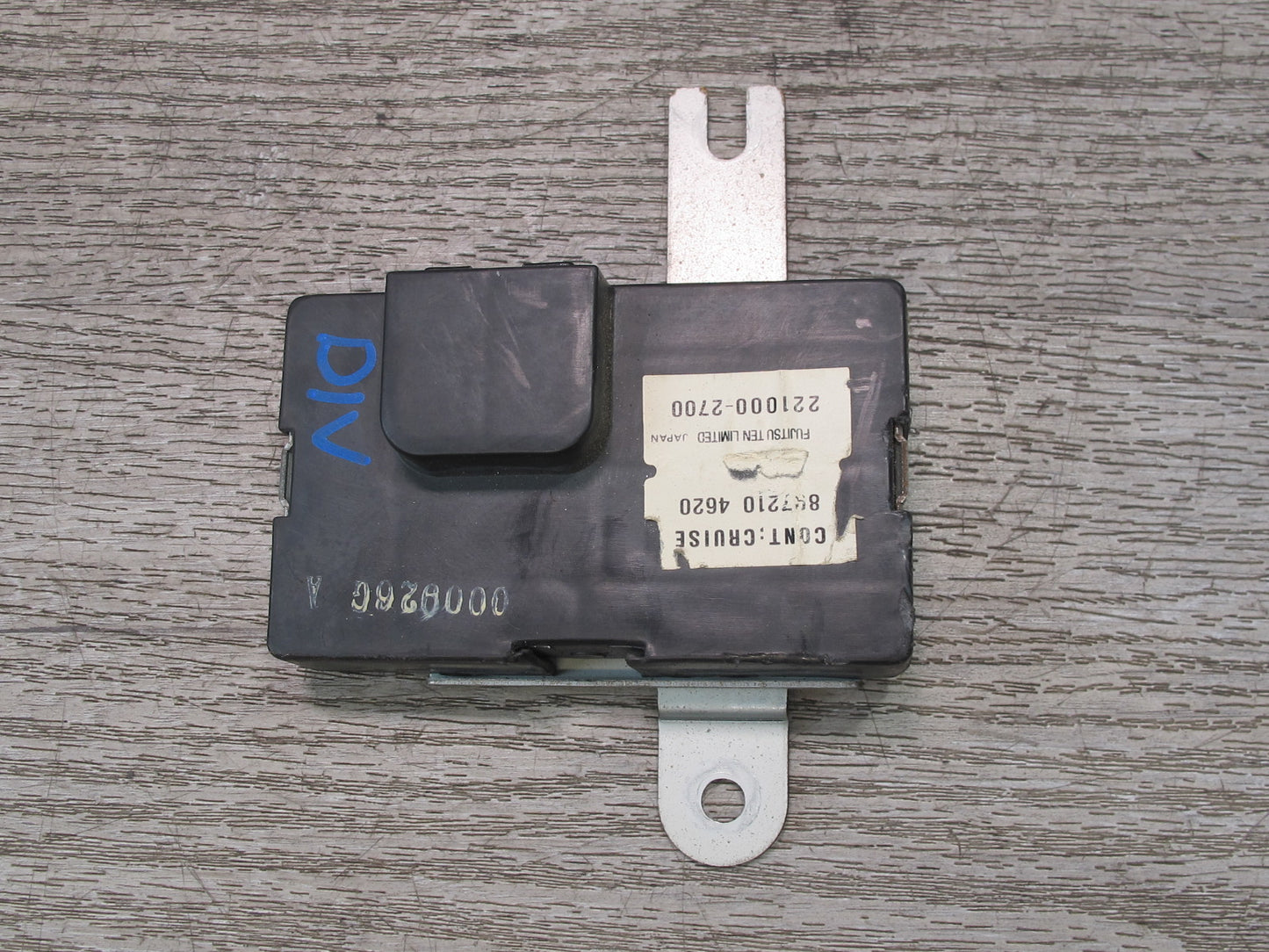 99-01 Isuzu Vehicross Cruise Control Module Unit Computer 8972104620 OEM