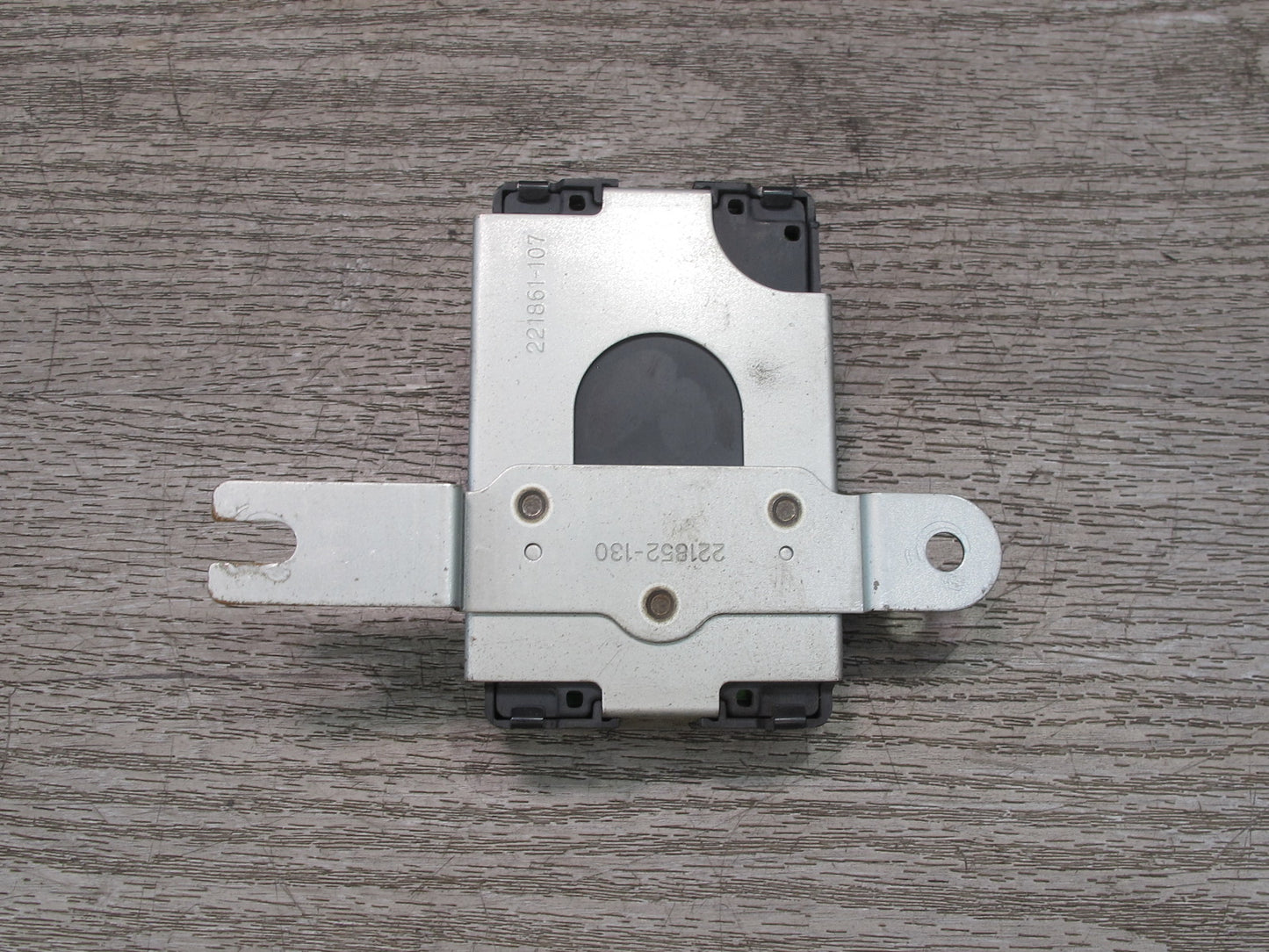 99-01 Isuzu Vehicross Cruise Control Module Unit Computer 8972104620 OEM