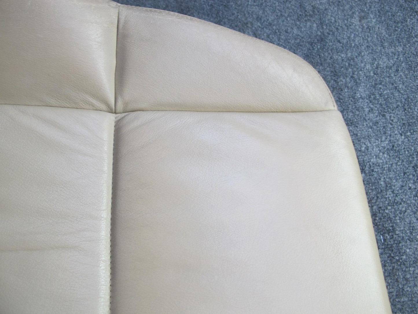 96-99 BMW E36 325iC 328iC Convertible Front Right Seat Upper Leather Cushion OEM