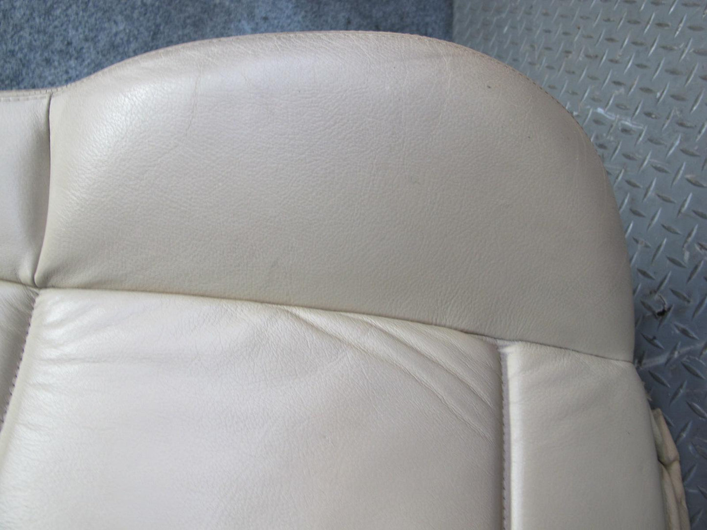 96-99 BMW E36 325iC 328iC Convertible Front Right Seat Upper Leather Cushion OEM