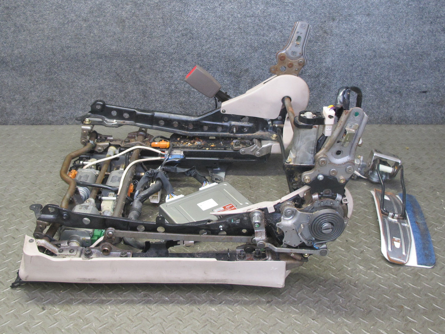 95-00 Lexus SC300 SC400 Front Left Seat Lower Frame Track Rail w Motors OEM