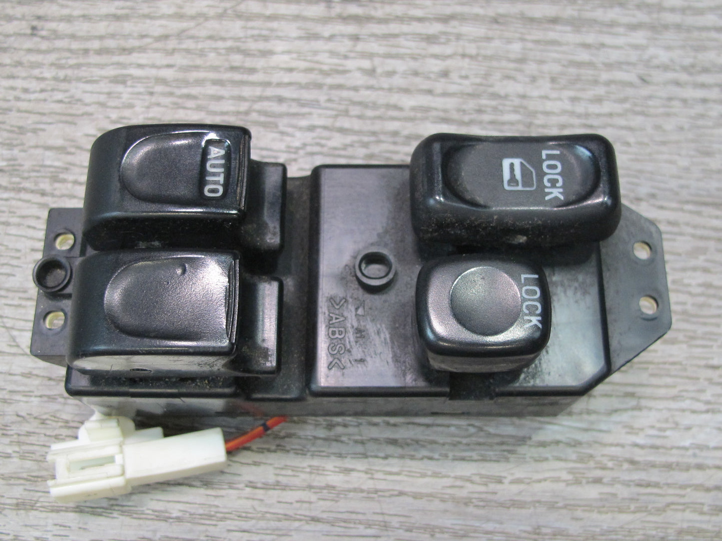 99-01 Isuzu Vehicross Front Left Driver Door Master Window Switch 8972089641 OEM