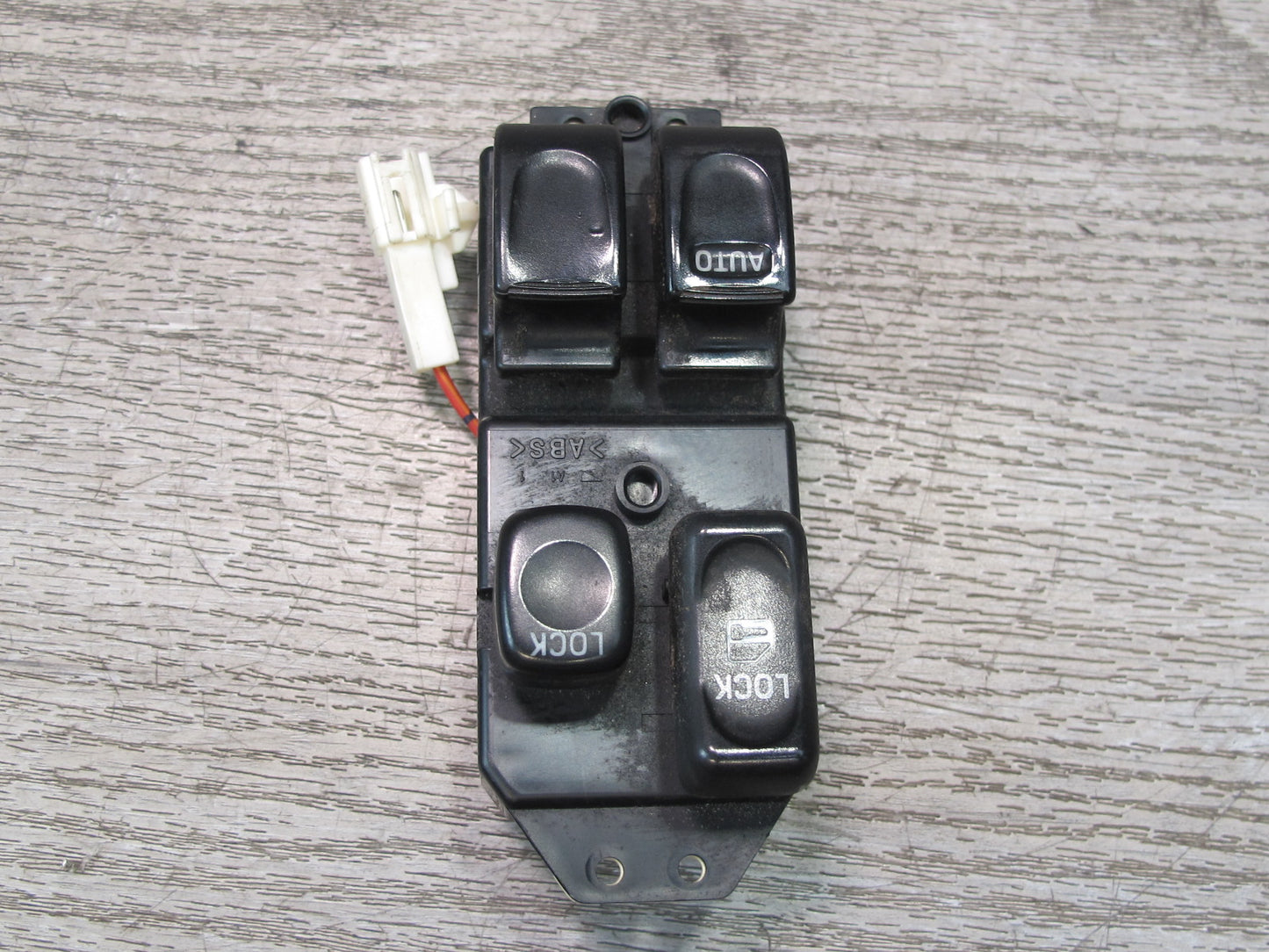99-01 Isuzu Vehicross Front Left Driver Door Master Window Switch 8972089641 OEM