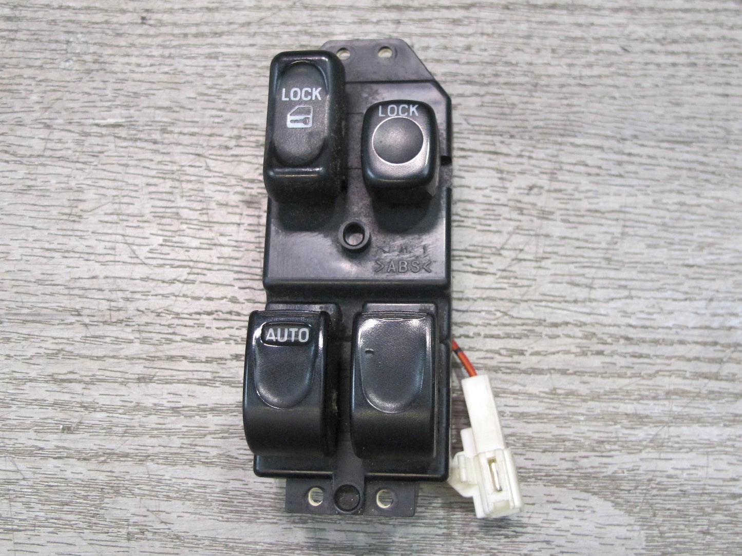 99-01 Isuzu Vehicross Front Left Driver Door Master Window Switch 8972089641 OEM