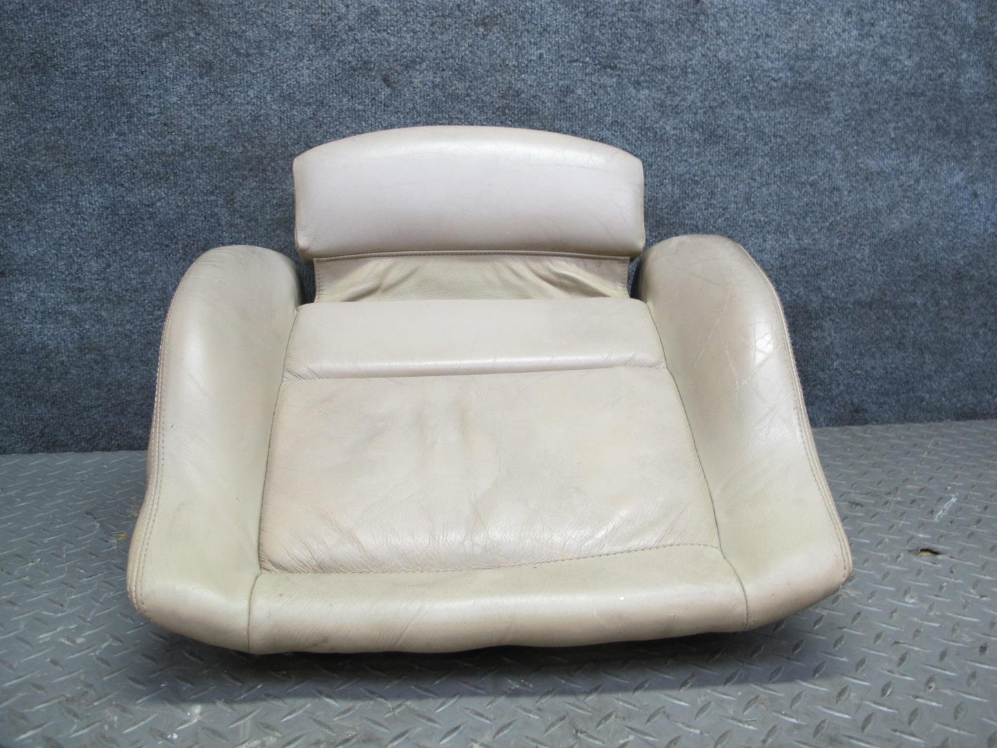96-99 BMW E36 325iC 328iC Convertible Front Right Seat Lower Leather Cushion OEM