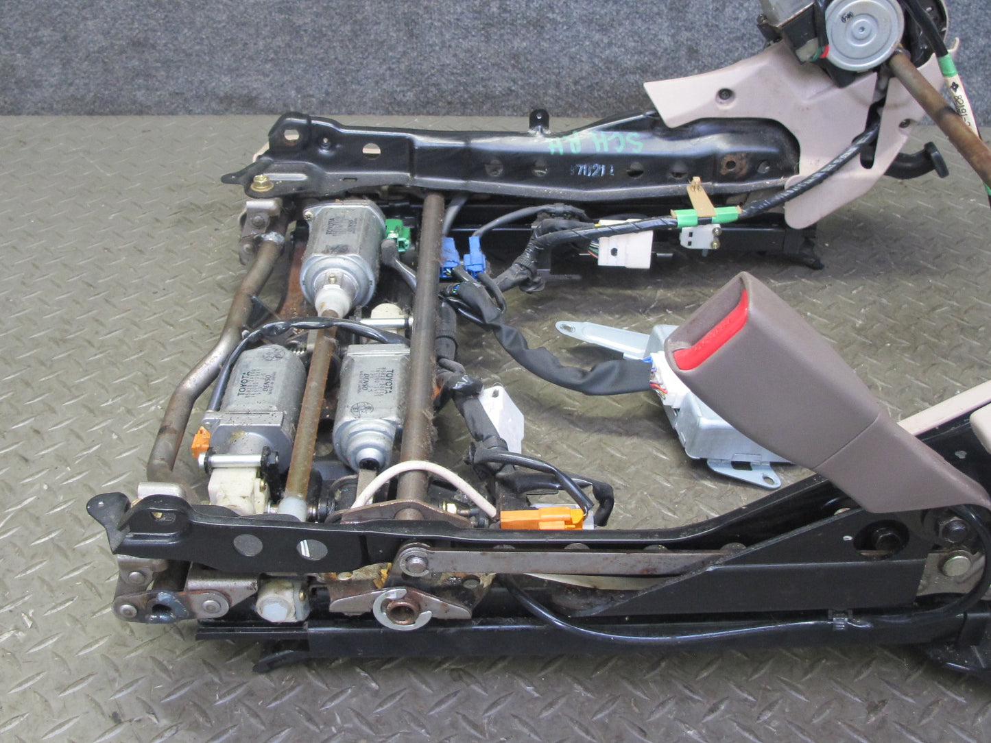 95-00 Lexus SC300 SC400 Front Right Seat Lower Frame Track Rail w Motors OEM