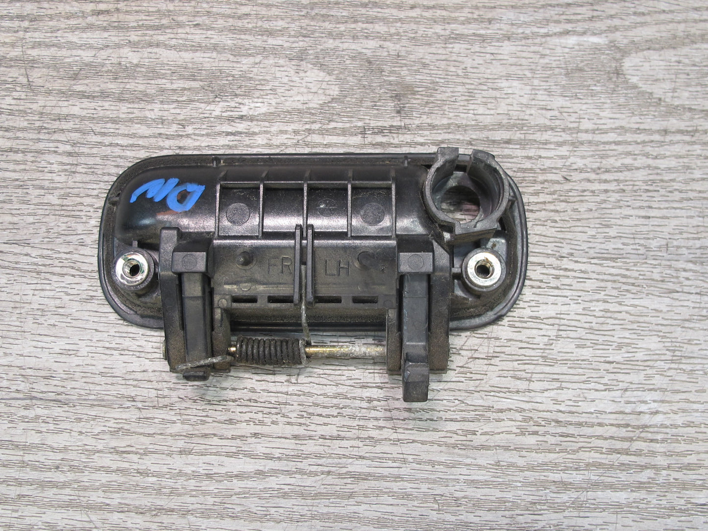 99-01 Isuzu Vehicross Front Left Driver Door Exterior Handle OEM