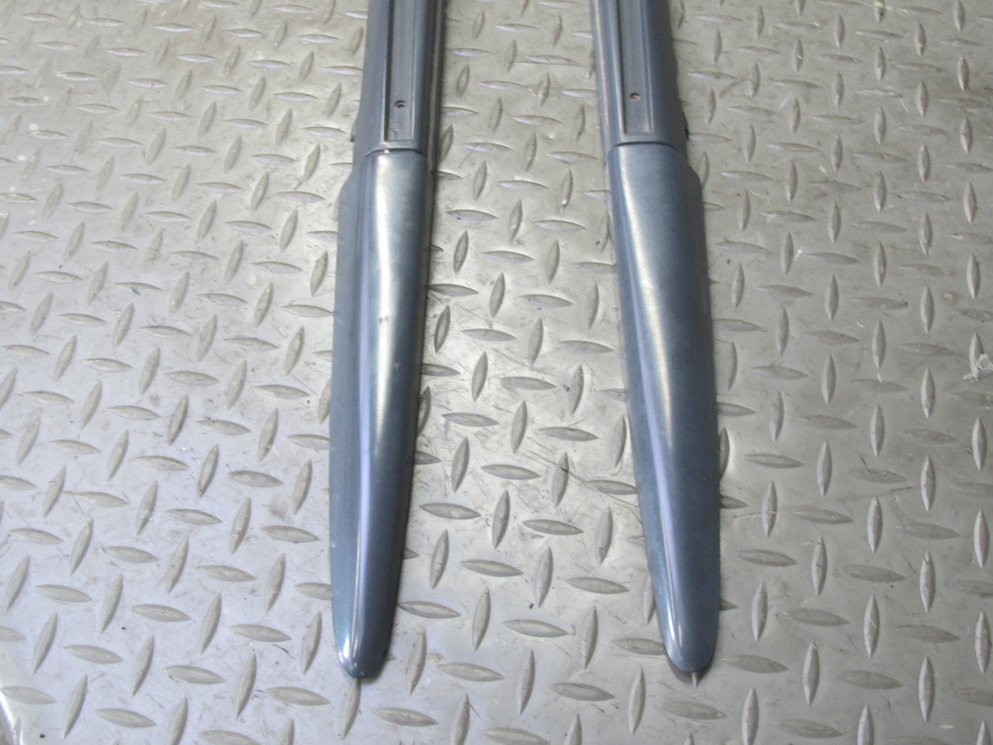 99-01 Isuzu Vehicross Set of 2 Left & Right Roof Rail OEM