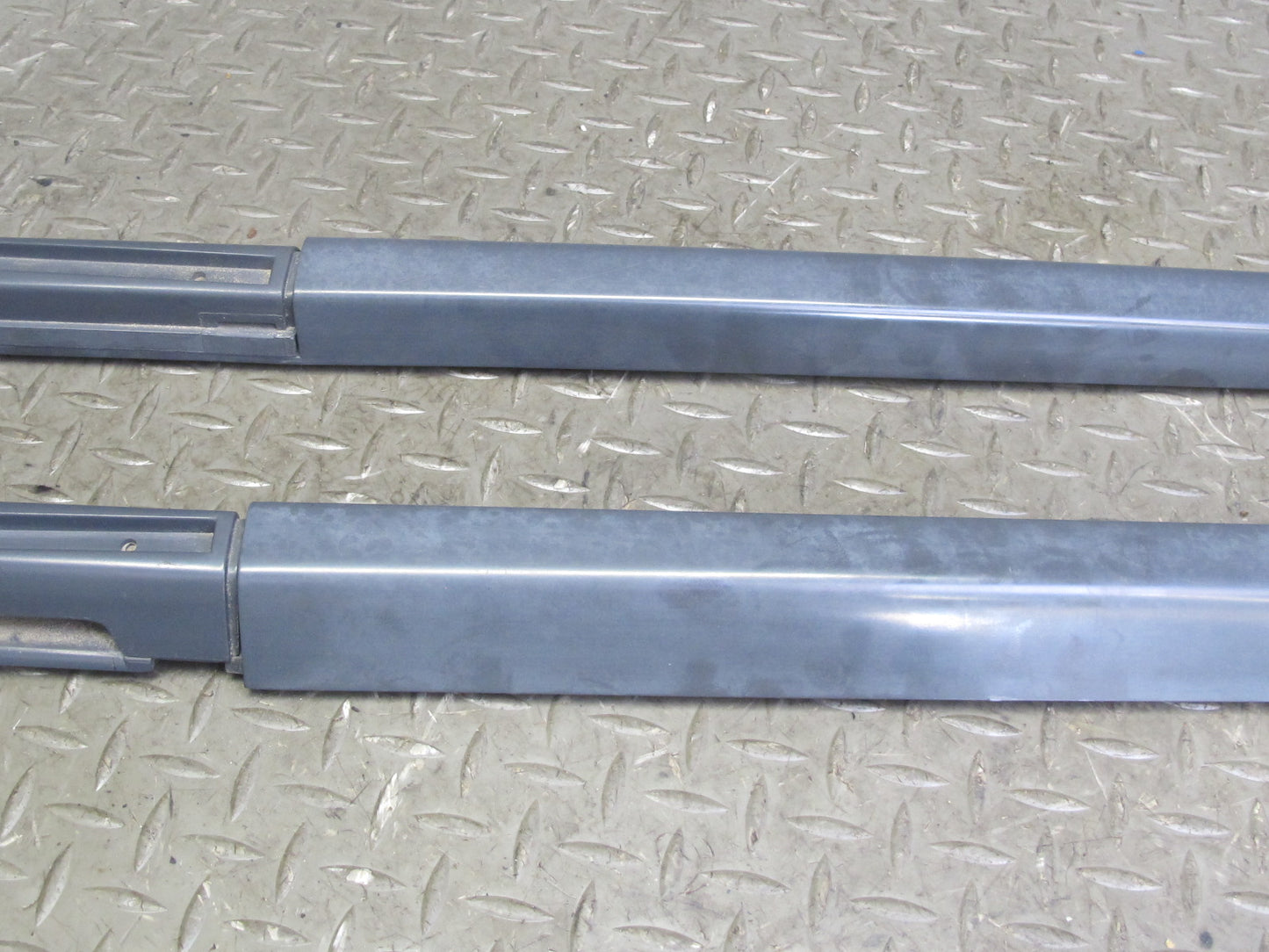 99-01 Isuzu Vehicross Set of 2 Left & Right Roof Rail OEM