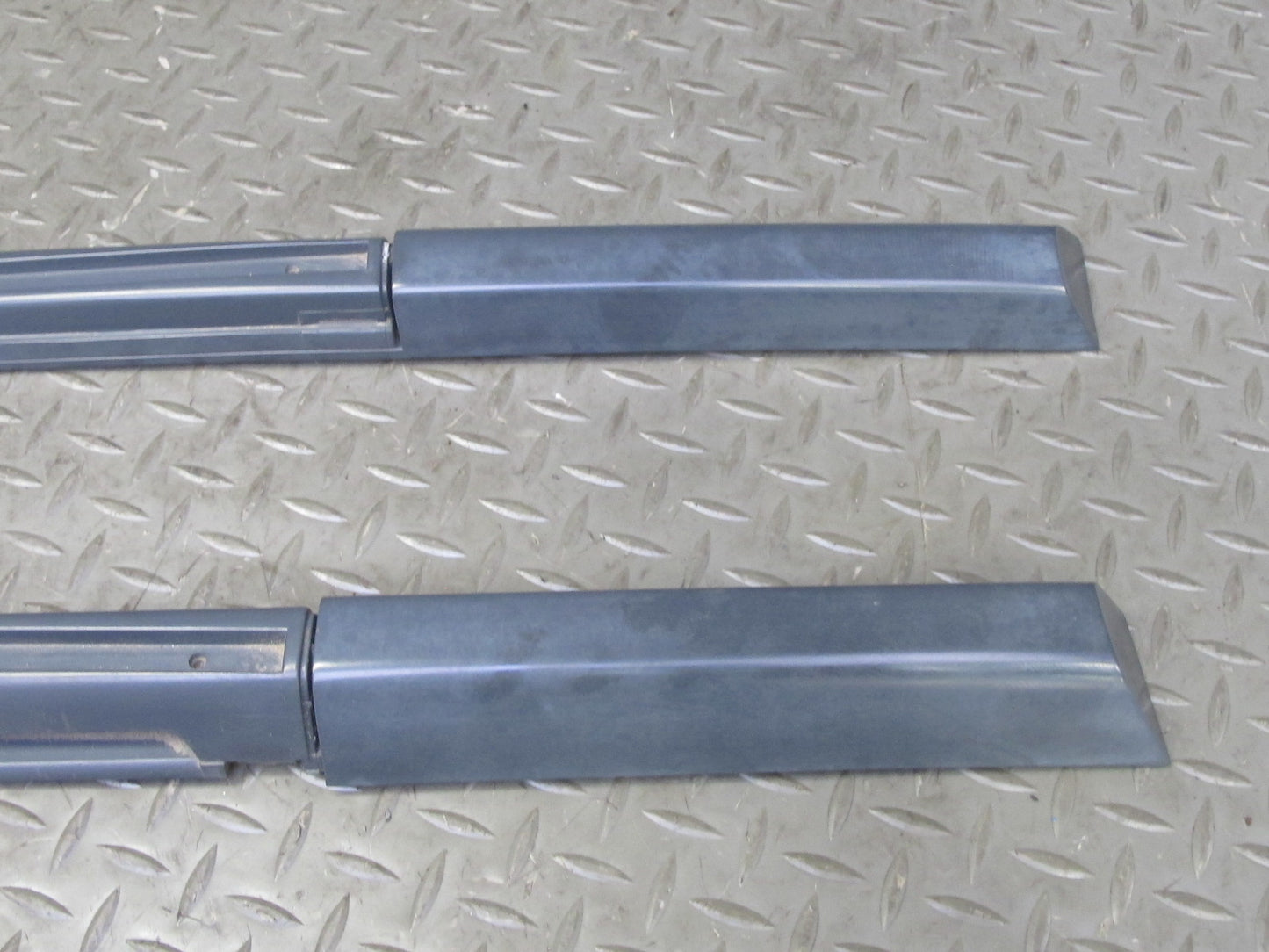 99-01 Isuzu Vehicross Set of 2 Left & Right Roof Rail OEM