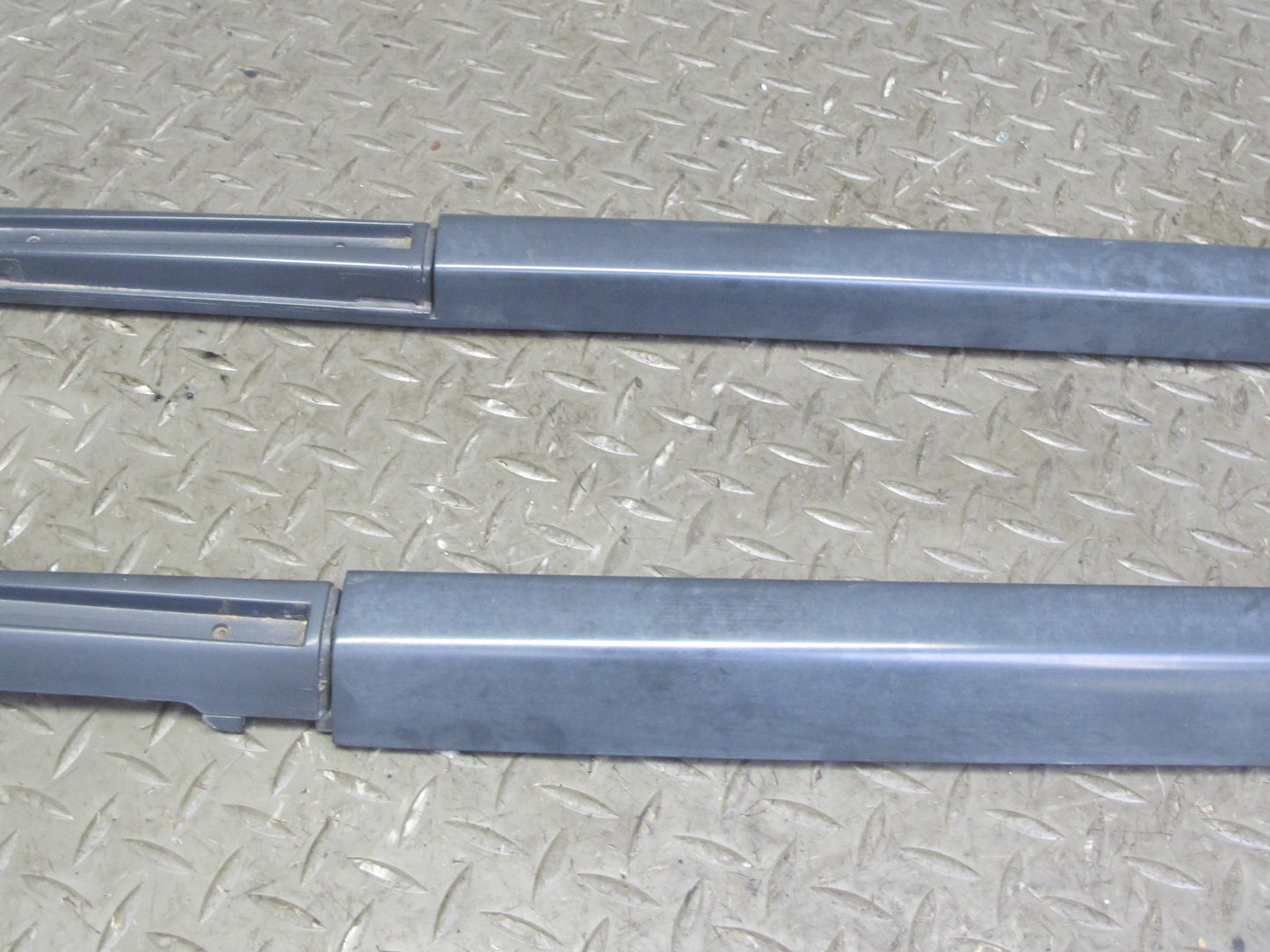 99-01 Isuzu Vehicross Set of 2 Left & Right Roof Rail OEM
