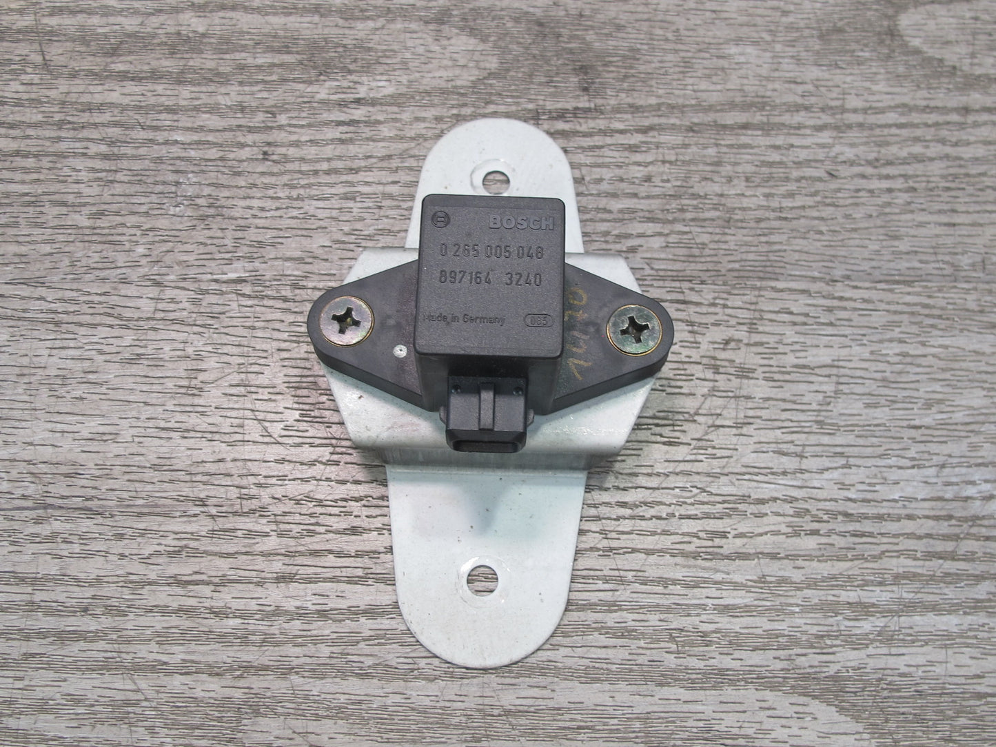 99-01 Isuzu Vehicross Deceleration Sensor Module 8971643240 OEM