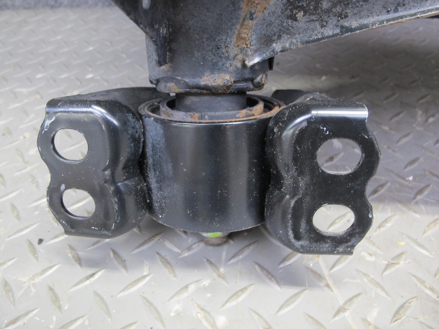 97-00 Lexus UZZ30L SC300 SC400 Rear Engine Subframe Crossmember OEM