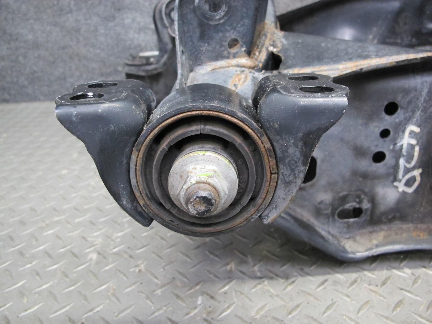 97-00 Lexus UZZ30L SC300 SC400 Rear Engine Subframe Crossmember OEM