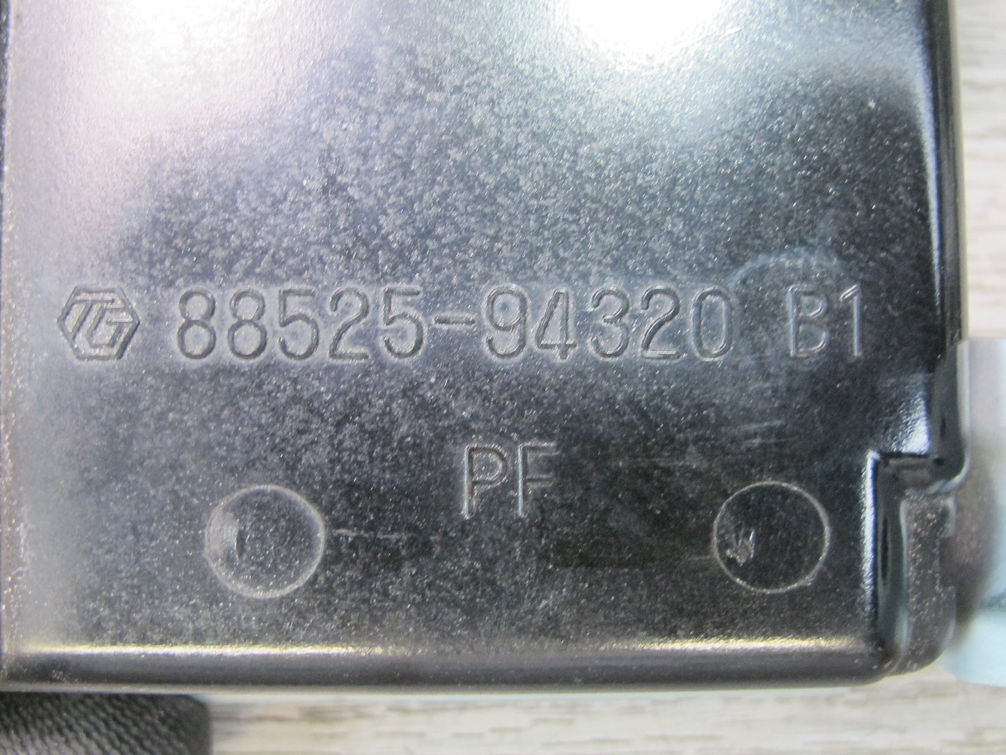 99-01 Isuzu Vehicross Front Center Console Ashtray 8852594320 OEM