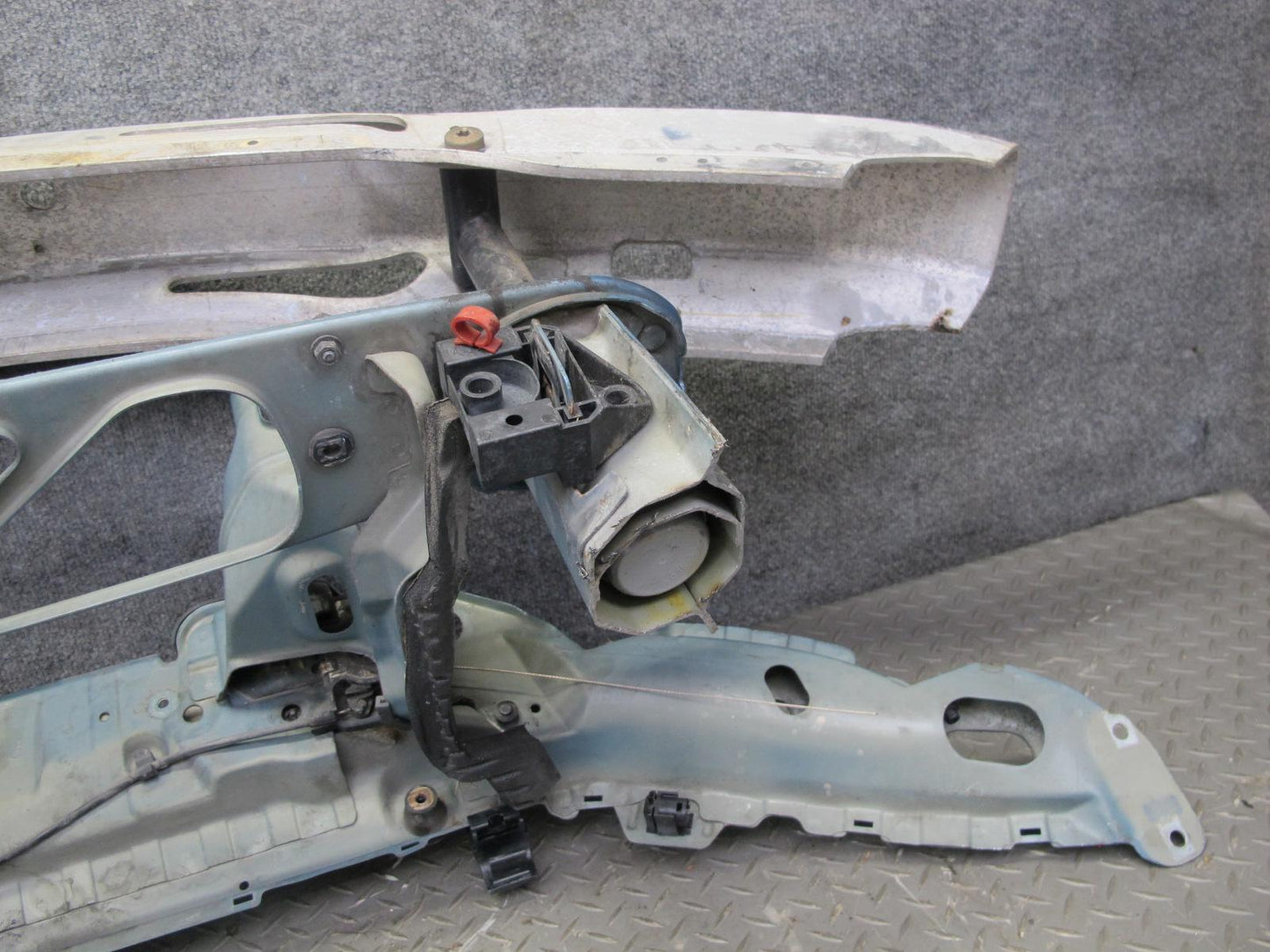 96-02 BMW E36/7 Z3 Front Bumper Reinforcement Radiator Support Carrier Assy OEM
